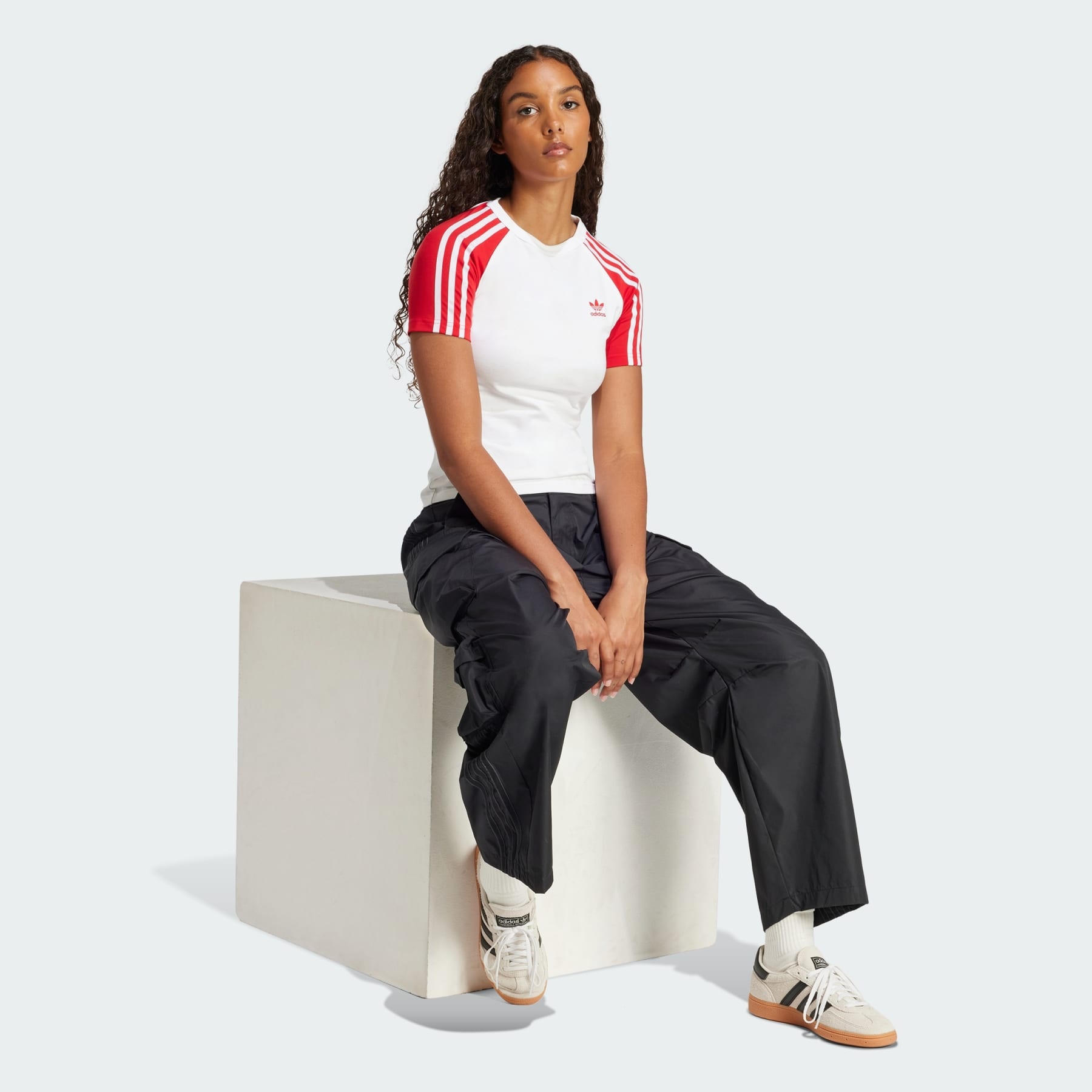 Adicolor 3-Stripes Raglan Slim Tee - 4