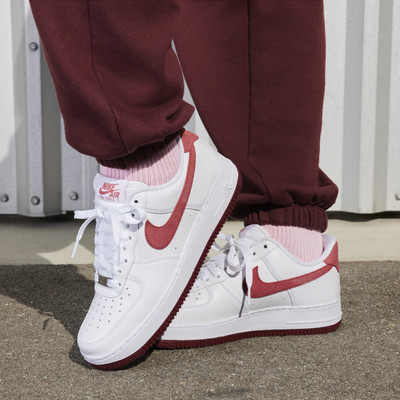 Nike Nike Women's Air Force 1 '07 Shoes outlook