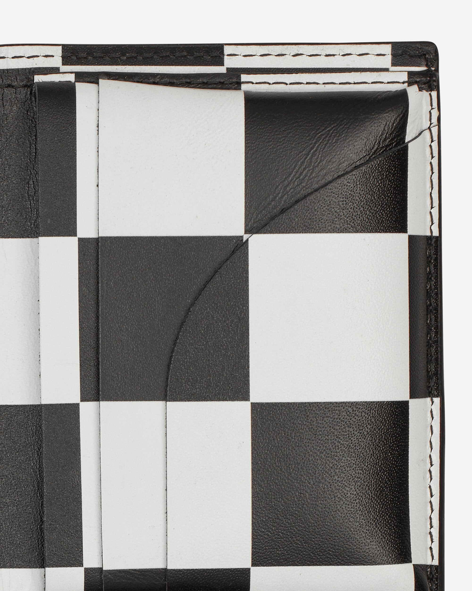 Classic Print Leather Wallet Black - 6