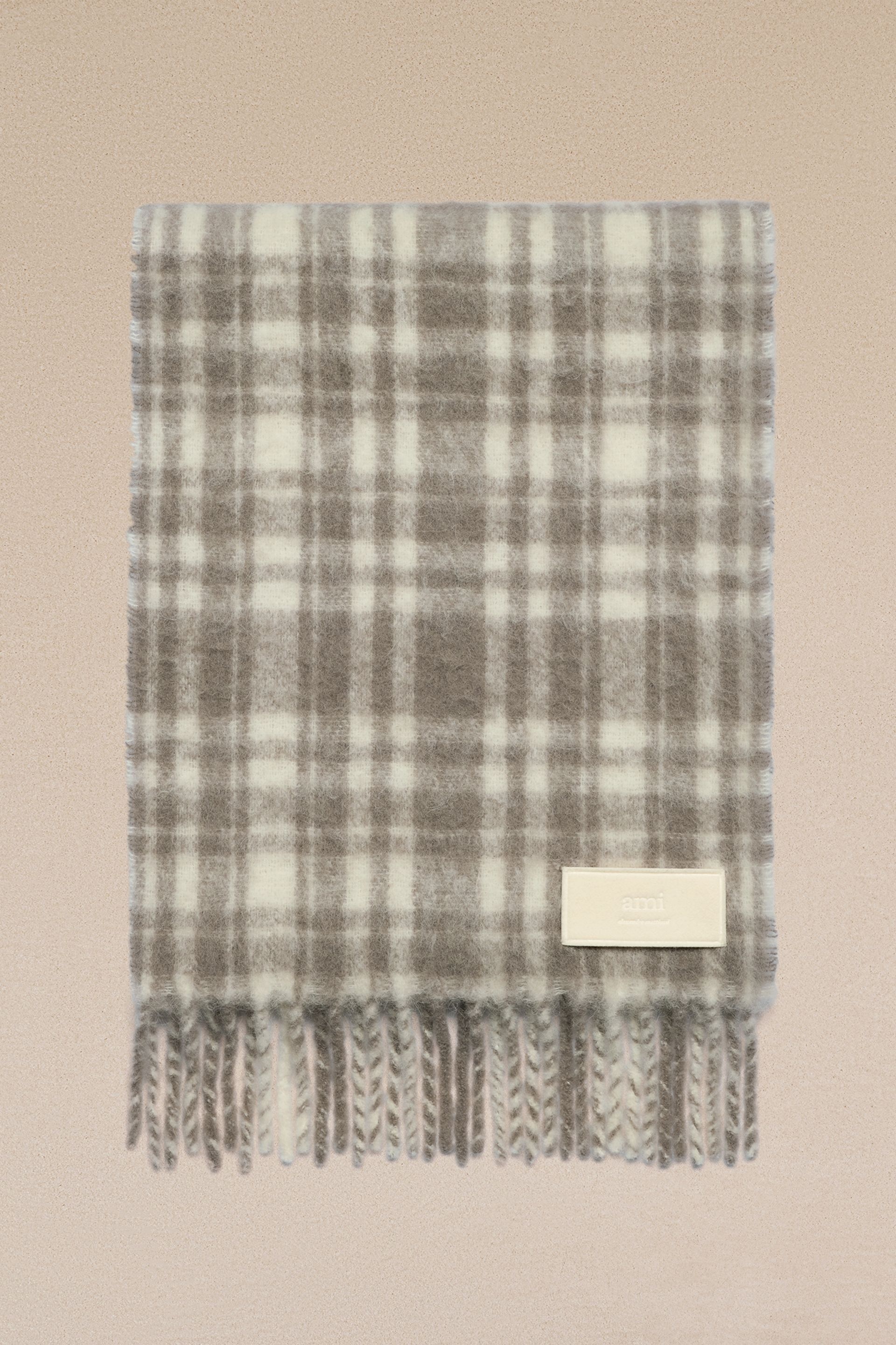 Oversize Checkered Ami Scarf - 2