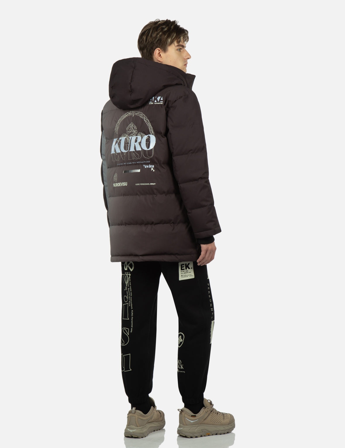 Kamon and Logo Embroidered Gradient Down Jacket - 3