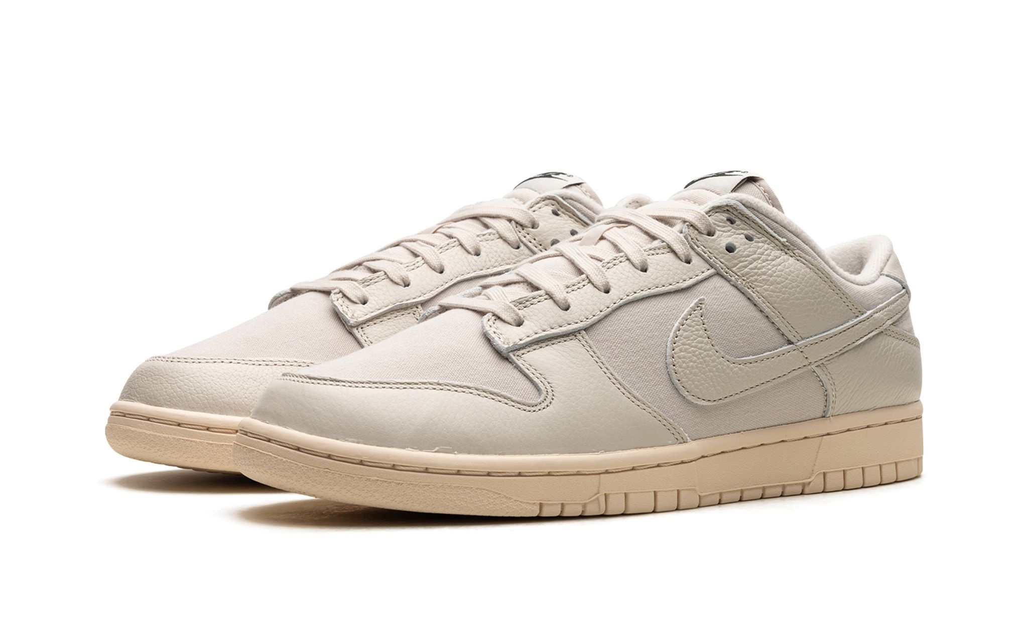 Dunk Low "Light Orewood Brown" - 2