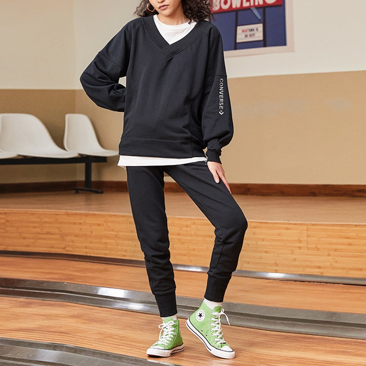 (WMNS) Converse Solid Color Loose Knit V neck Hoodie Black 10022959-A01 - 3