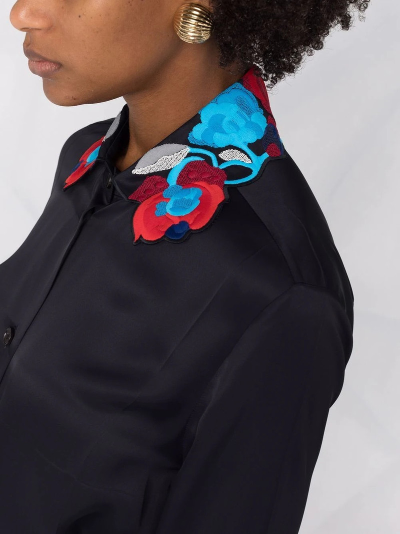 floral-embroidered collar satin shirt 3