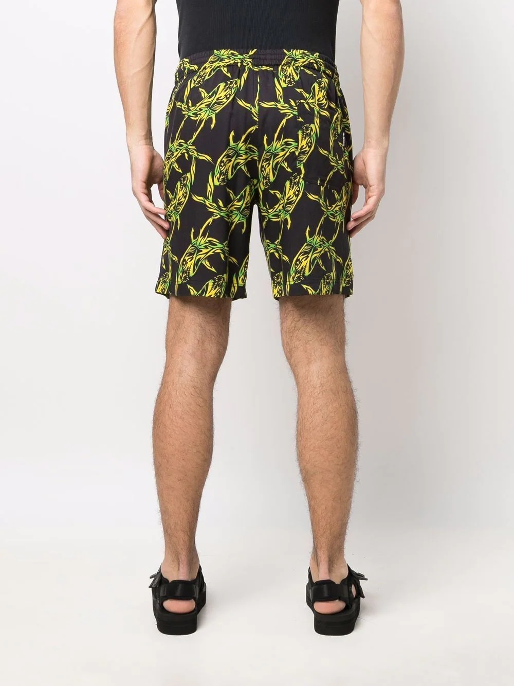 shark chain-print bermuda shorts - 4