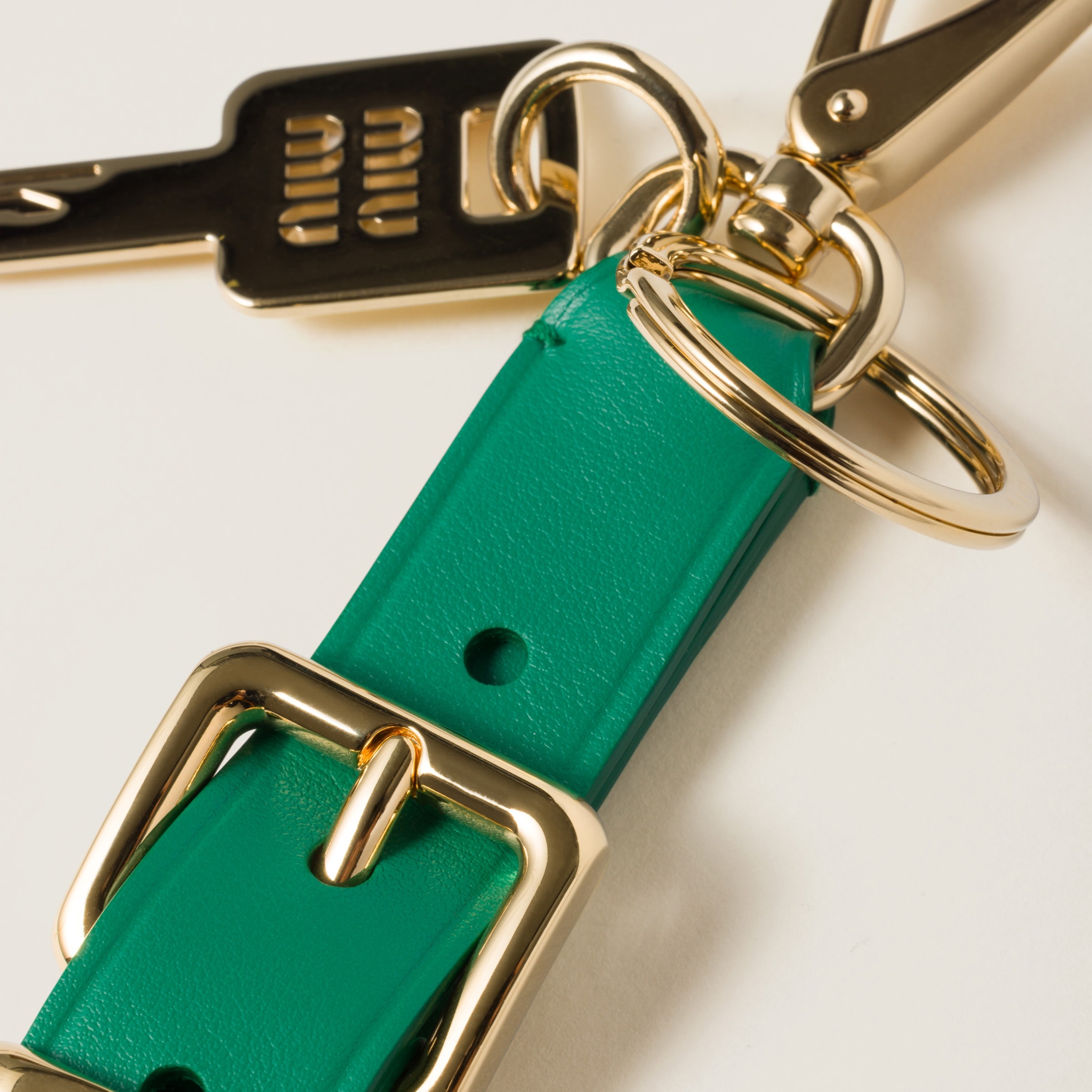 Leather key ring trick - 2