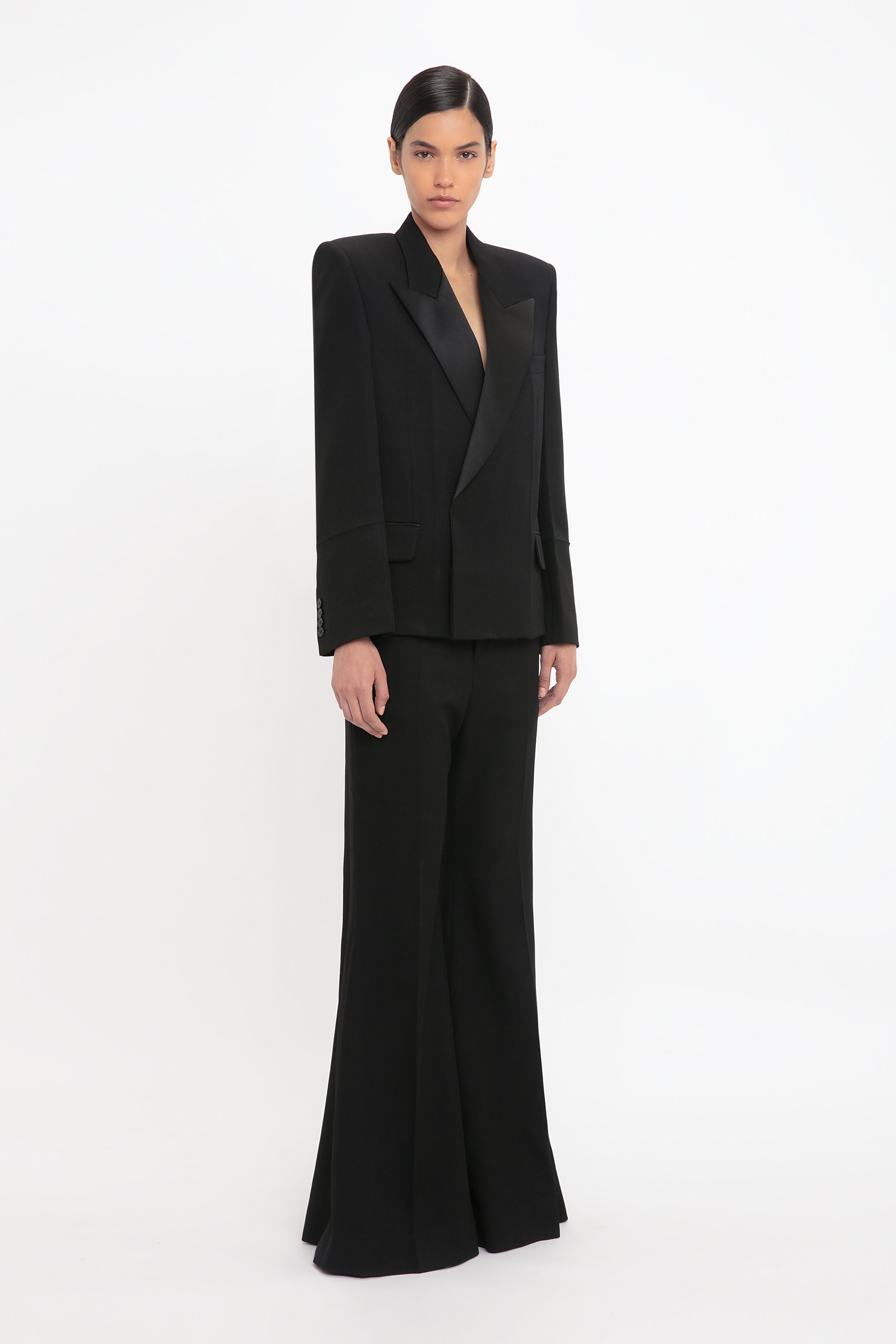 Pointed Shoulder Tux Jacket In Black - 3