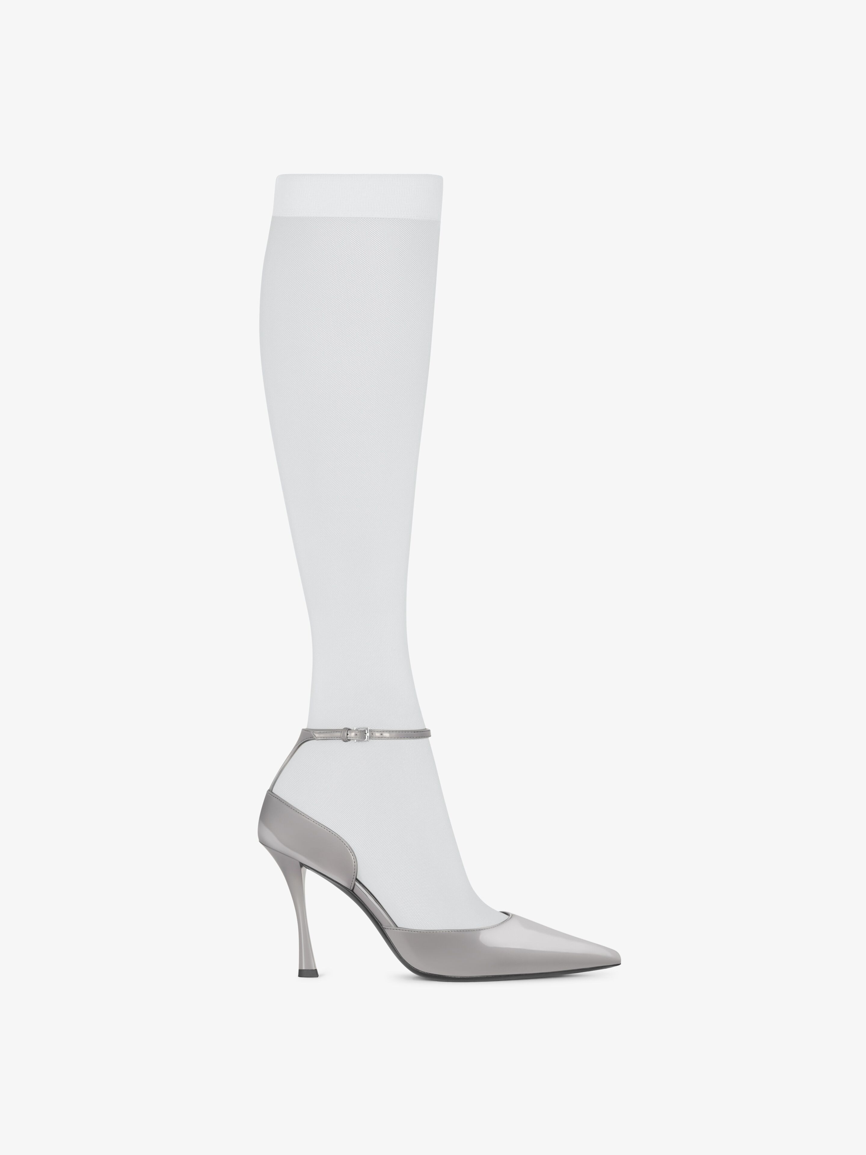 SHOW PUMPS IN LEATHER WITH STOCKINGS - 1