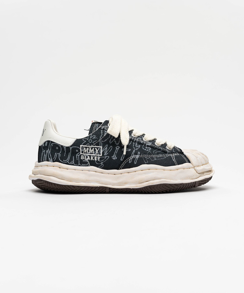Maison MIHARAYASUHIRO "BLAKEY" OG Sole Graffiti Printed Canvas Low_top Sneaker outlook