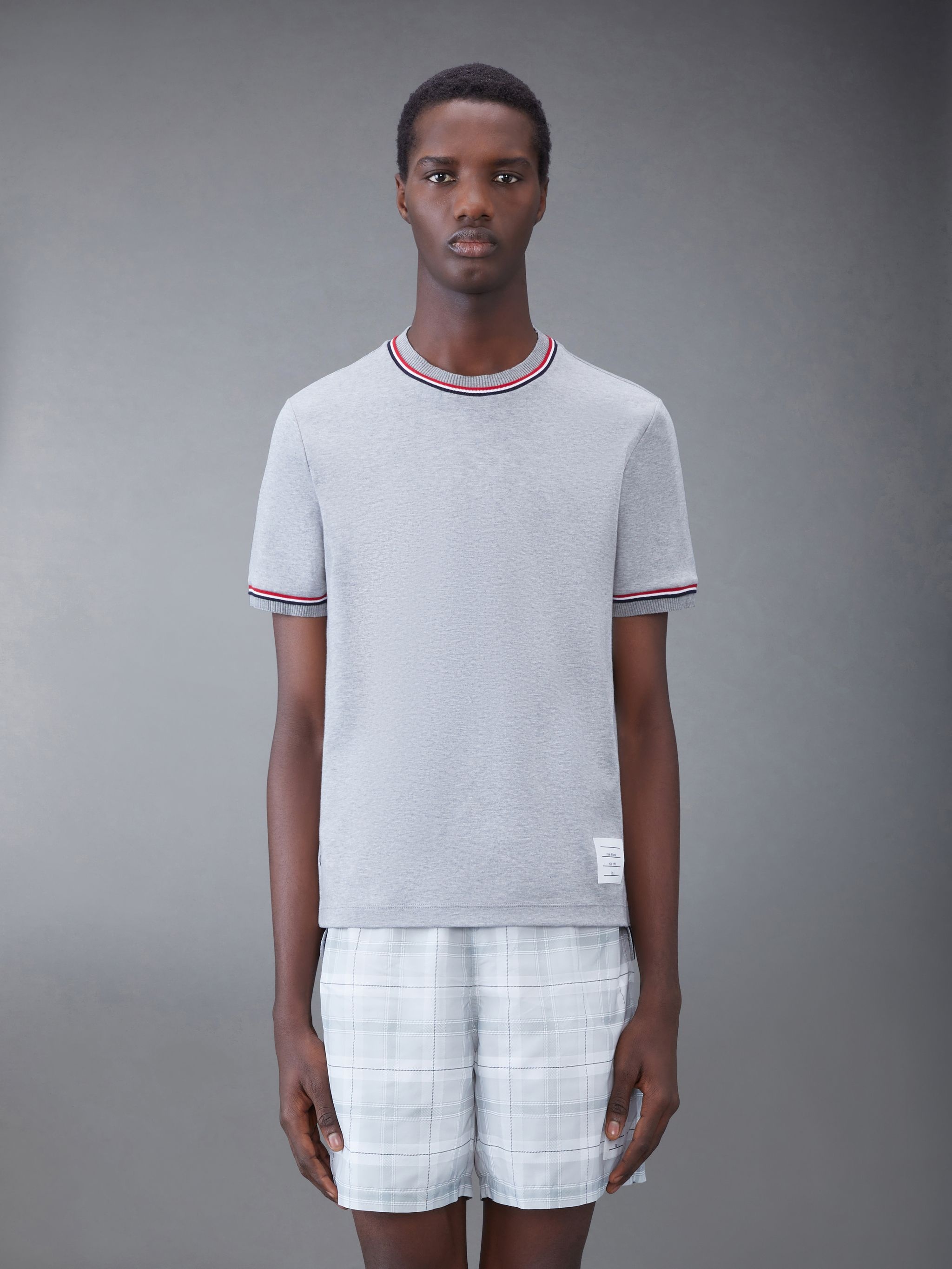 Thom Browne｜ (COTTON MILANO STRIPE T-SHIRT (MJS231A J00 Thom Browne Cotton Milano Stripe Tee | REVERSIBLE
