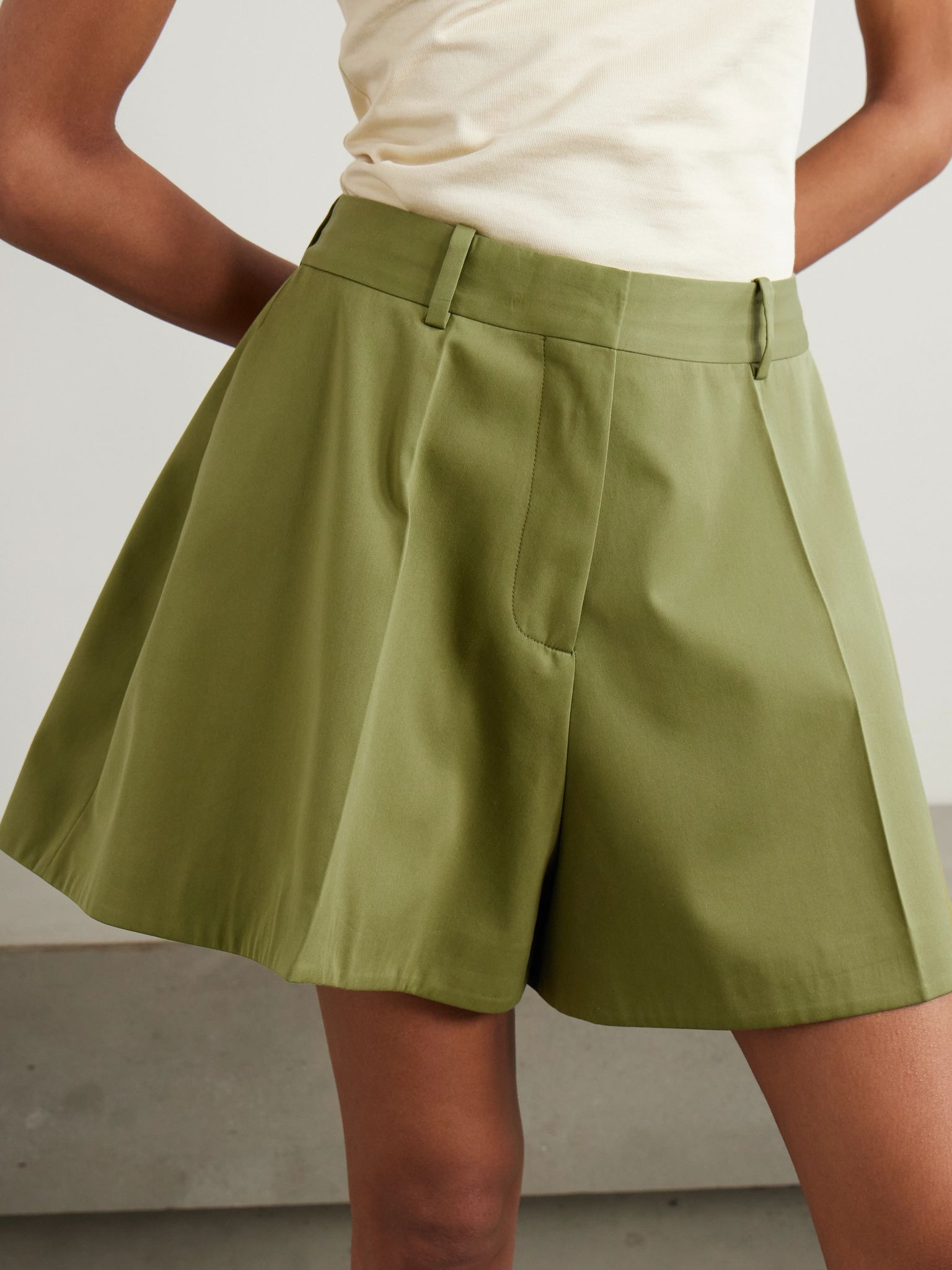 Pleated cotton and silk-blend sateen shorts Green - 3