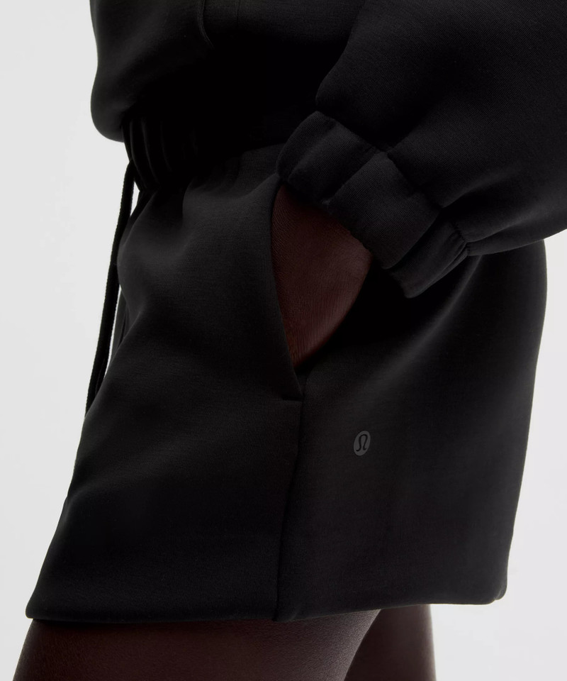 Sleek Spacer Mid-Rise Short 3.5" 5