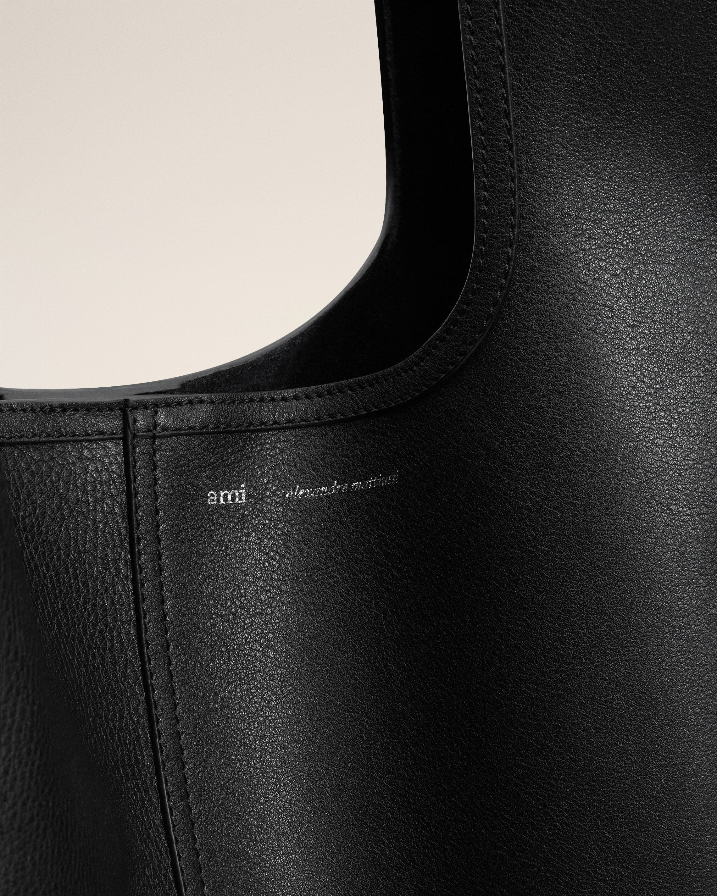 BLACK SMOOTH LEATHER ETIENNE HOBO BAG - 5