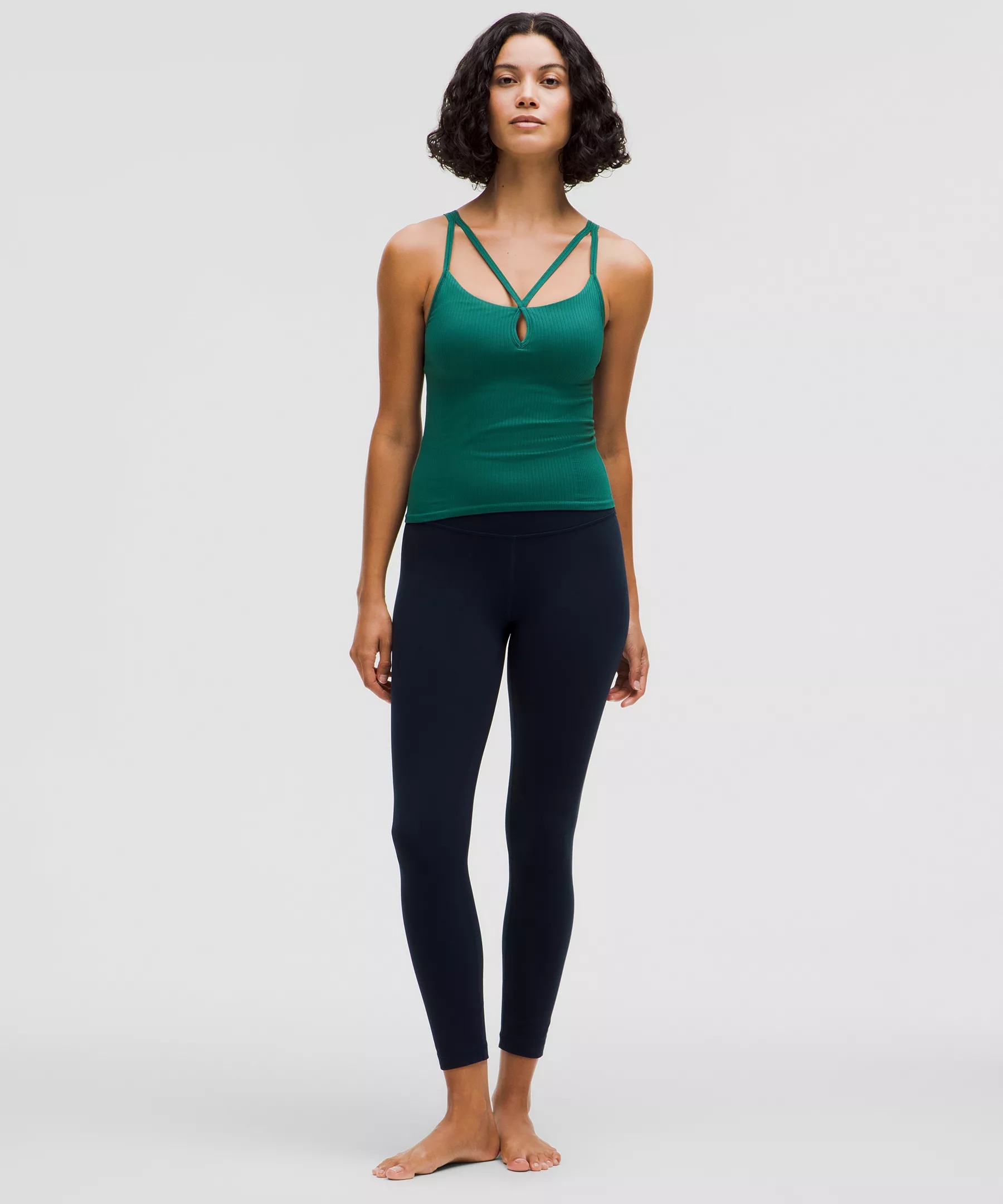 【lululemon】シームレス☆Ebb to Street ストラップ☆パット付 Lululemon Ebb to Street Strappy Tank Top Light Support, B/C