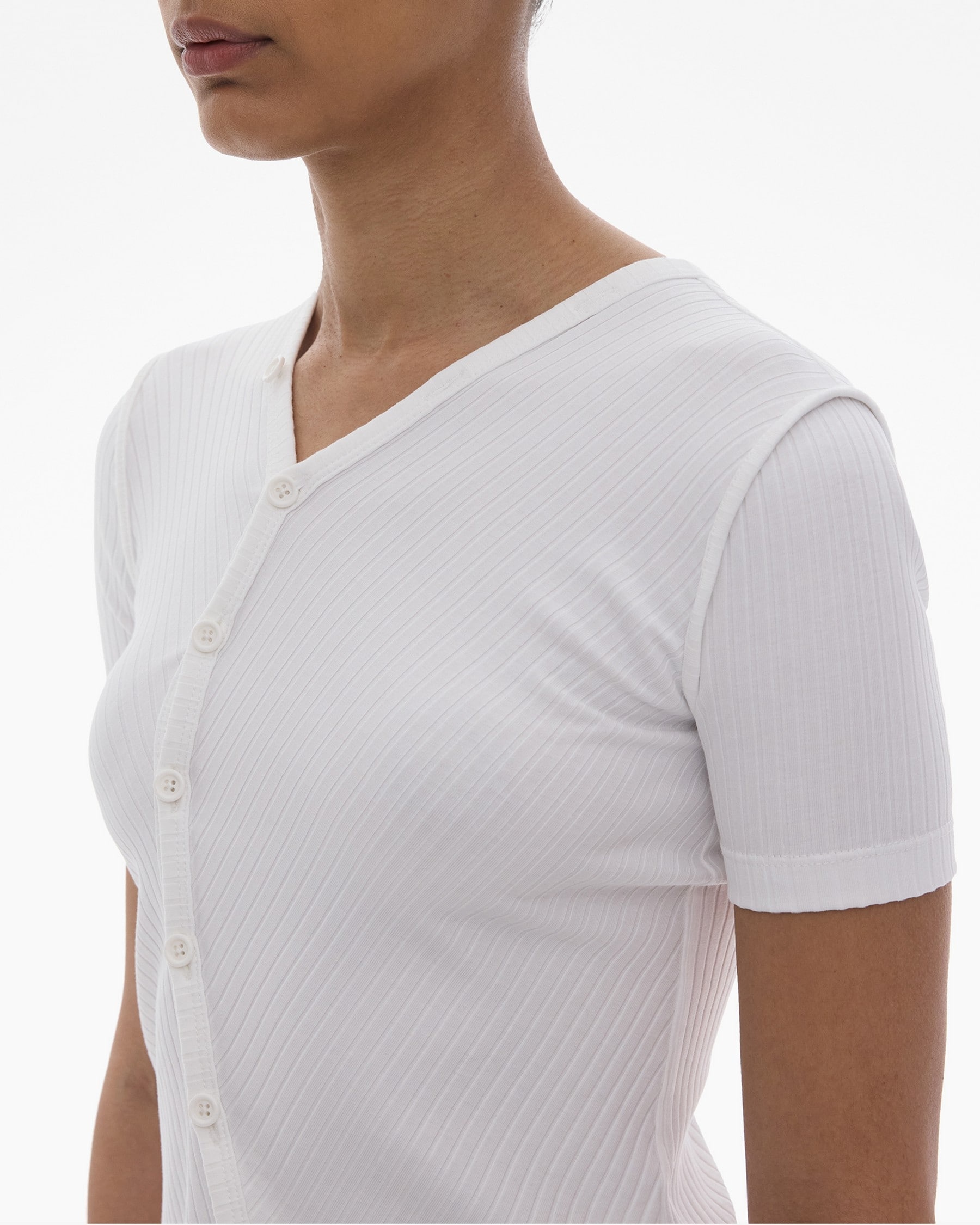 TWISTED TEE - 6