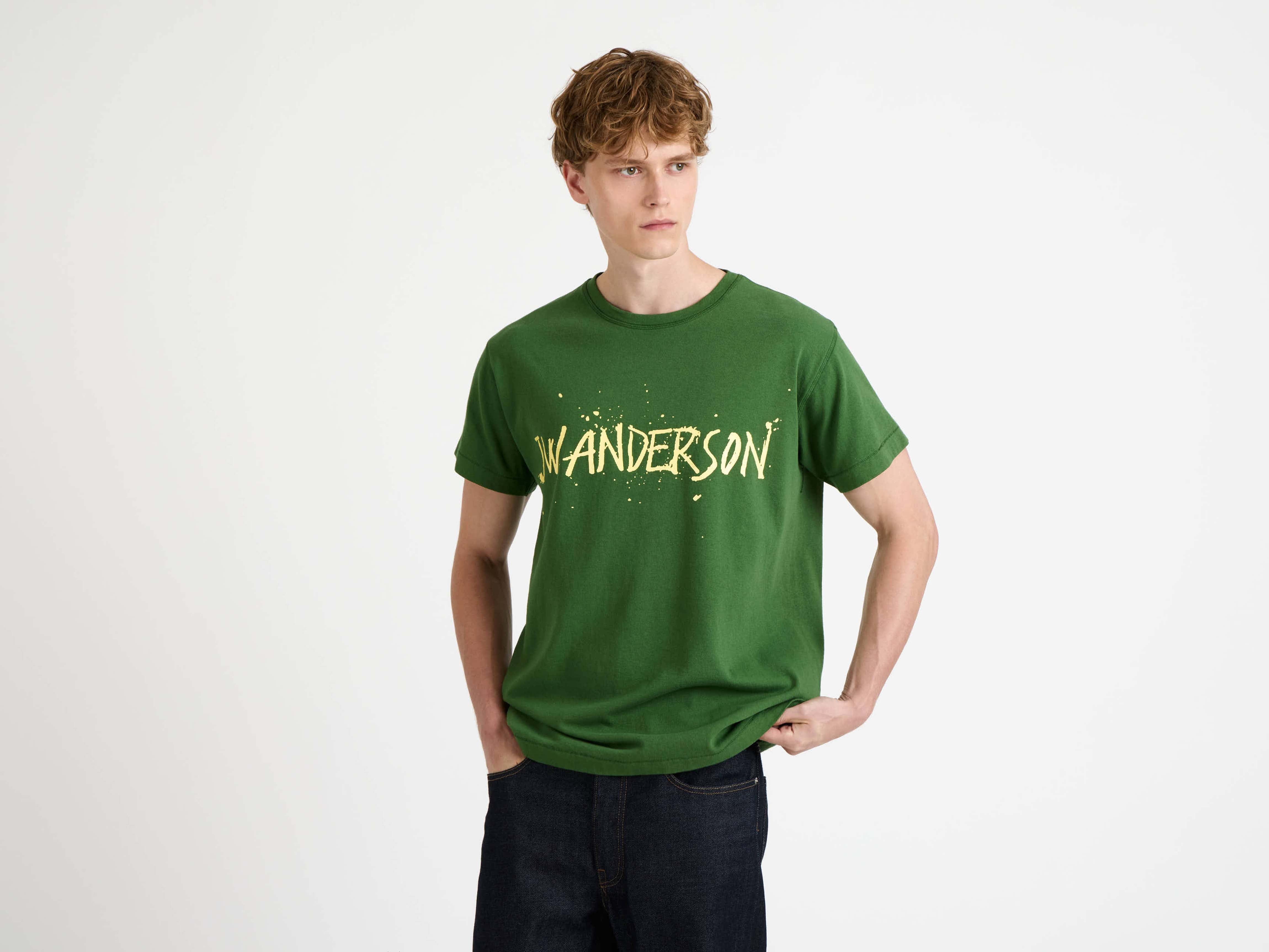 CIRCULAR T-SHIRT IN GREEN - 4