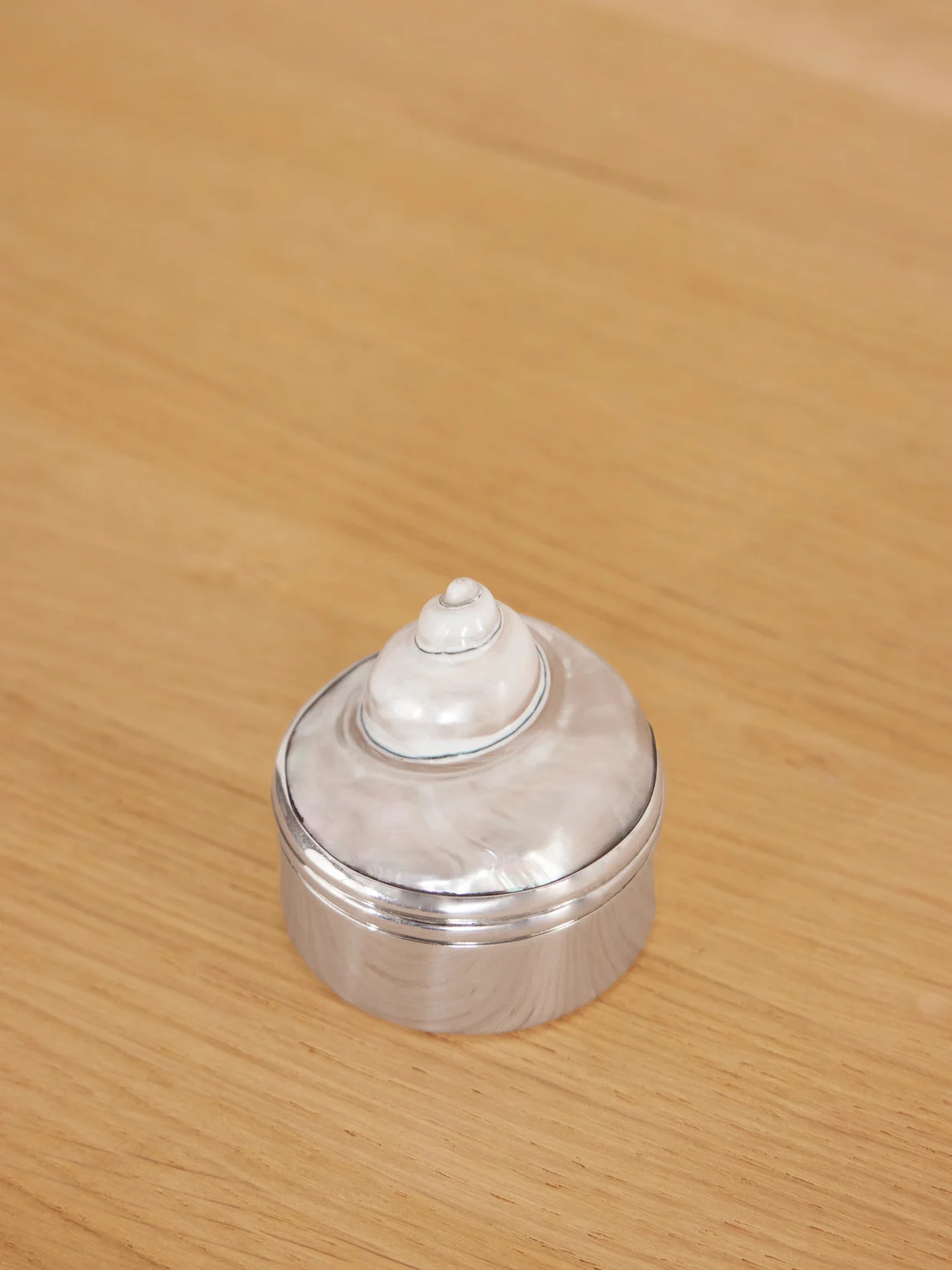 Shell Sterling Silver And Mother-of-pearl Jewelry Box - 1