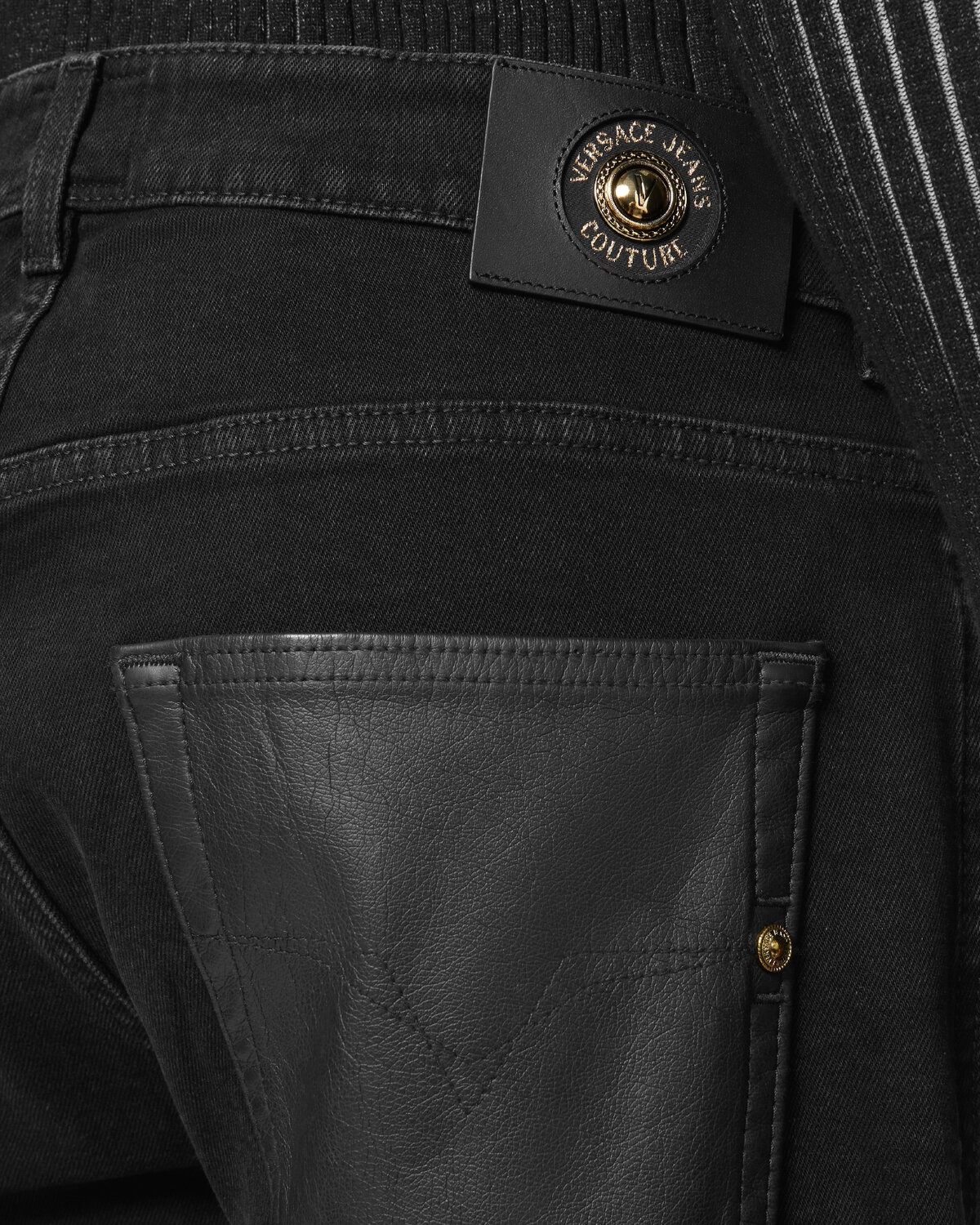 Coated Slim-Fit Jeans - 6