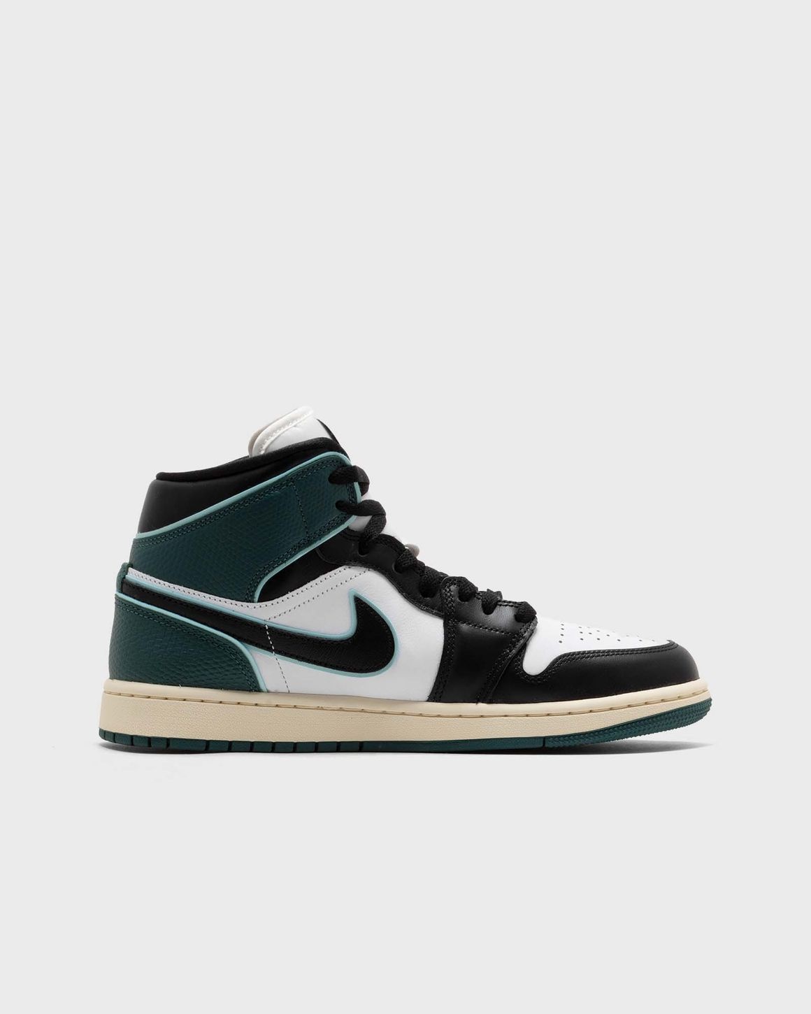 WMNS AIR JORDAN 1 MID SE - 3