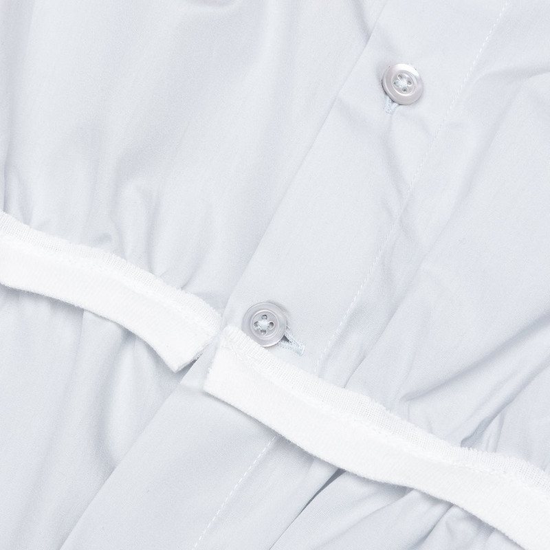 WHITE ACCENTS - LIGHT BLUE를 사용한 LOOSE FIT 단추 SHIRT 4