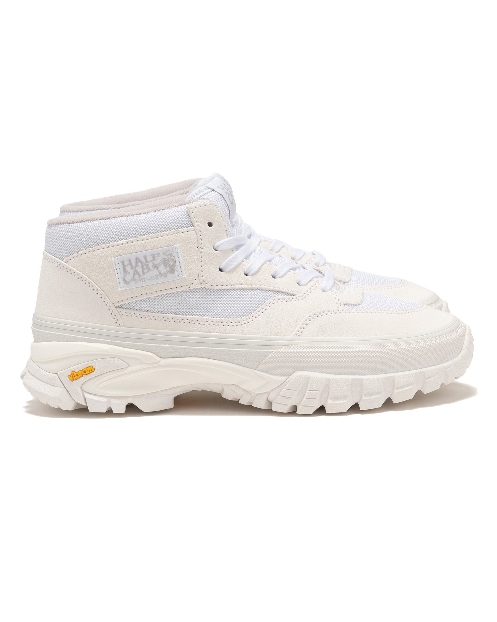 【VANS】 OTW HALF CAB REISSUE 33 VIBRAM SUEDE/MESH IVORY Vans OTW Half Cab Reissue 33 Vibram Suede/Mesh Ivory