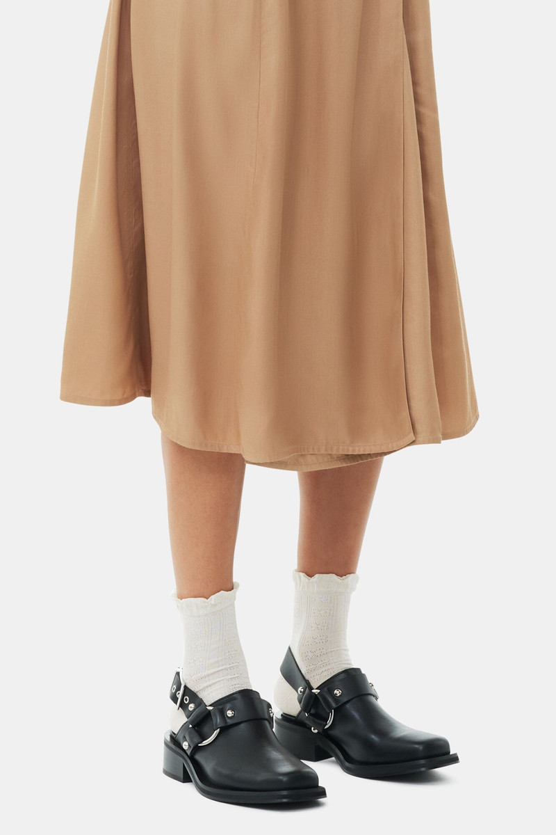 GANNI EGRET SHORT RUFFLE SOCKS outlook