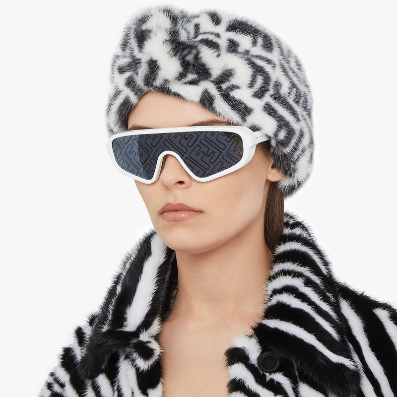 White mink and silk band 3