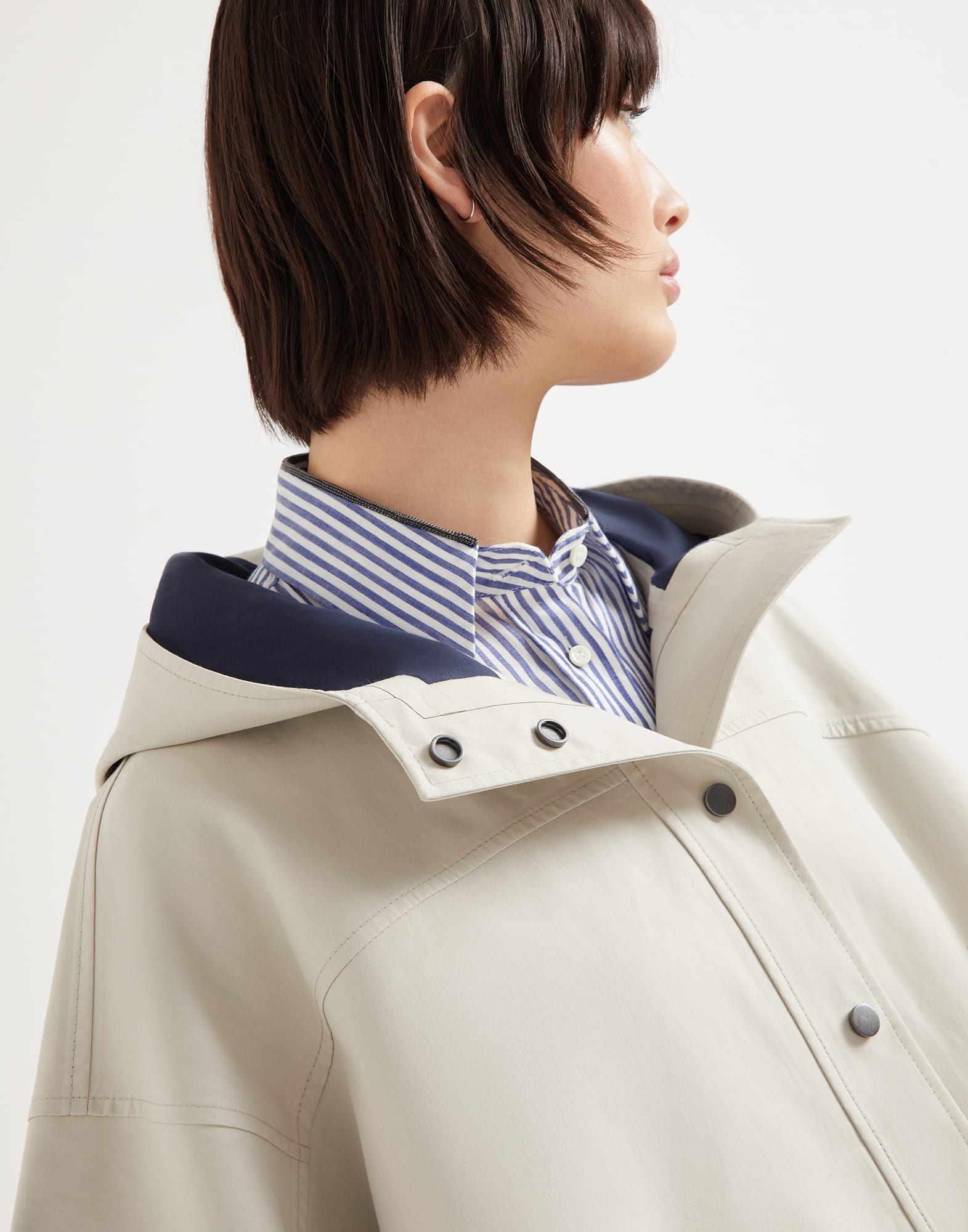 Water-resistant bonded cotton poplin hooded outerwear jacket with heat-bonded seams - 3