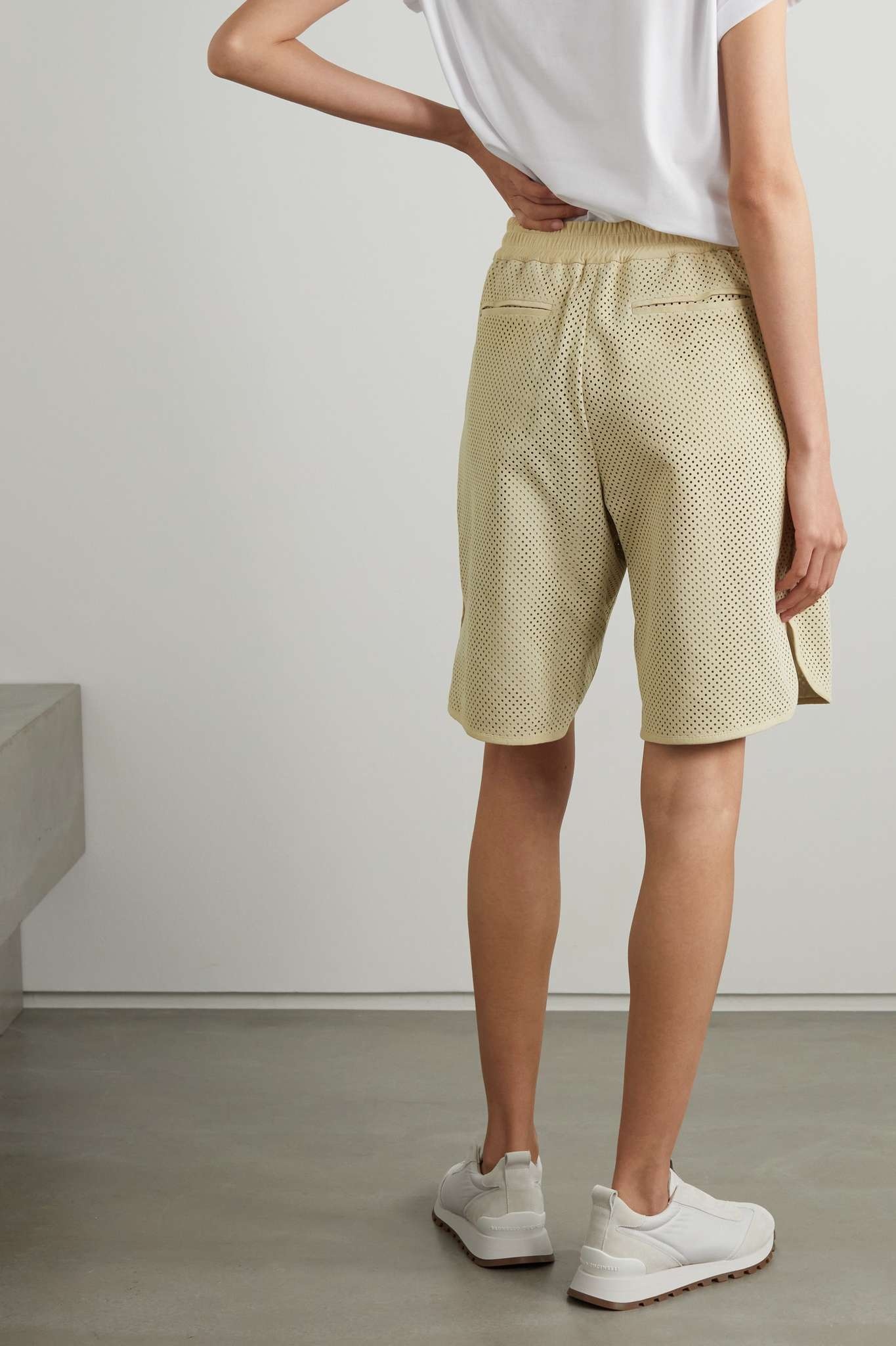 Perforated leather shorts - 3