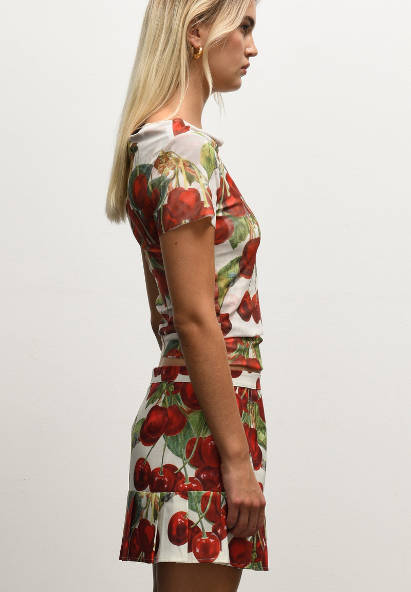 THE CHERRY PLEAT SKIRT 4