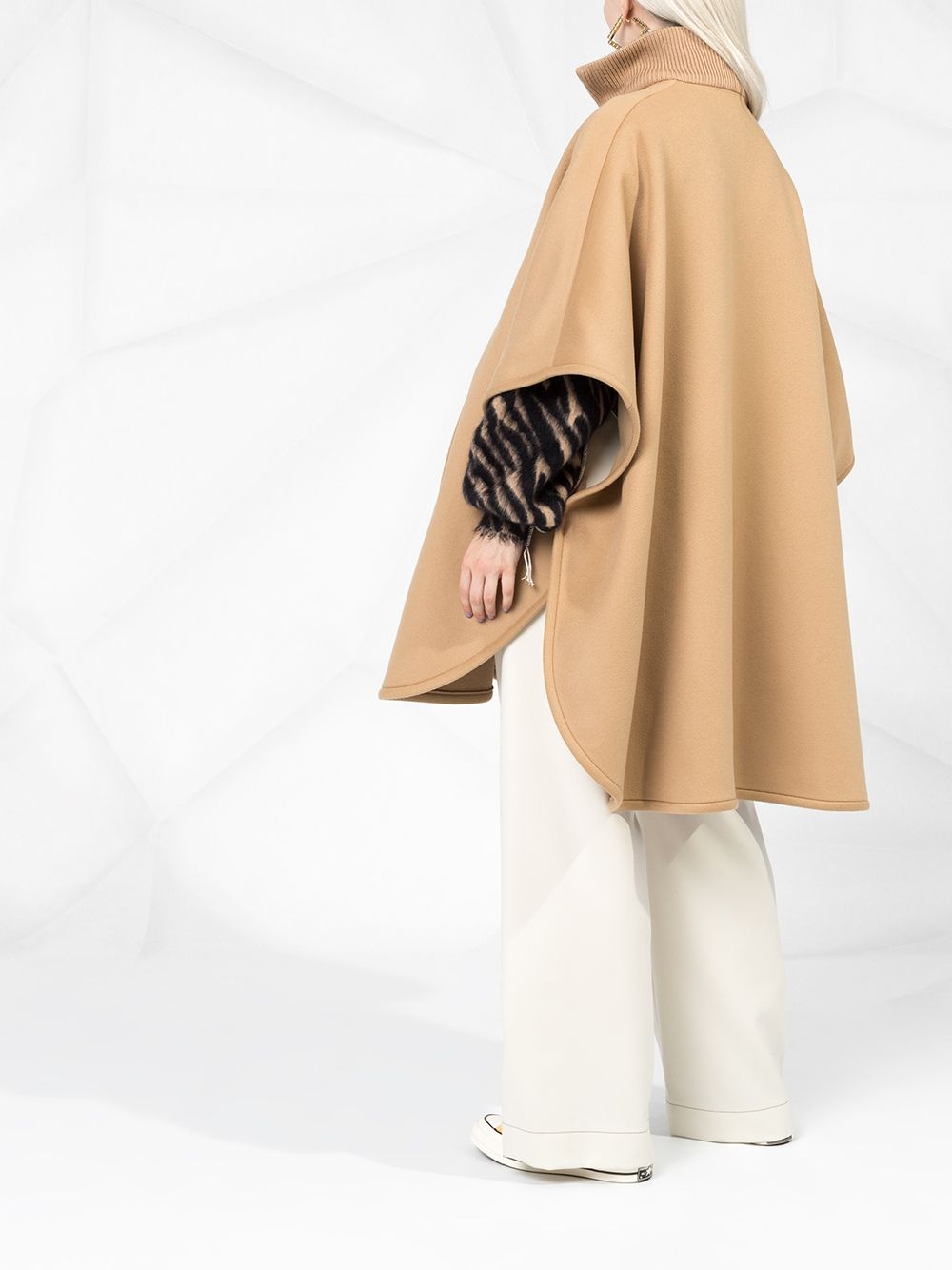 oversized zip-front cape - 6