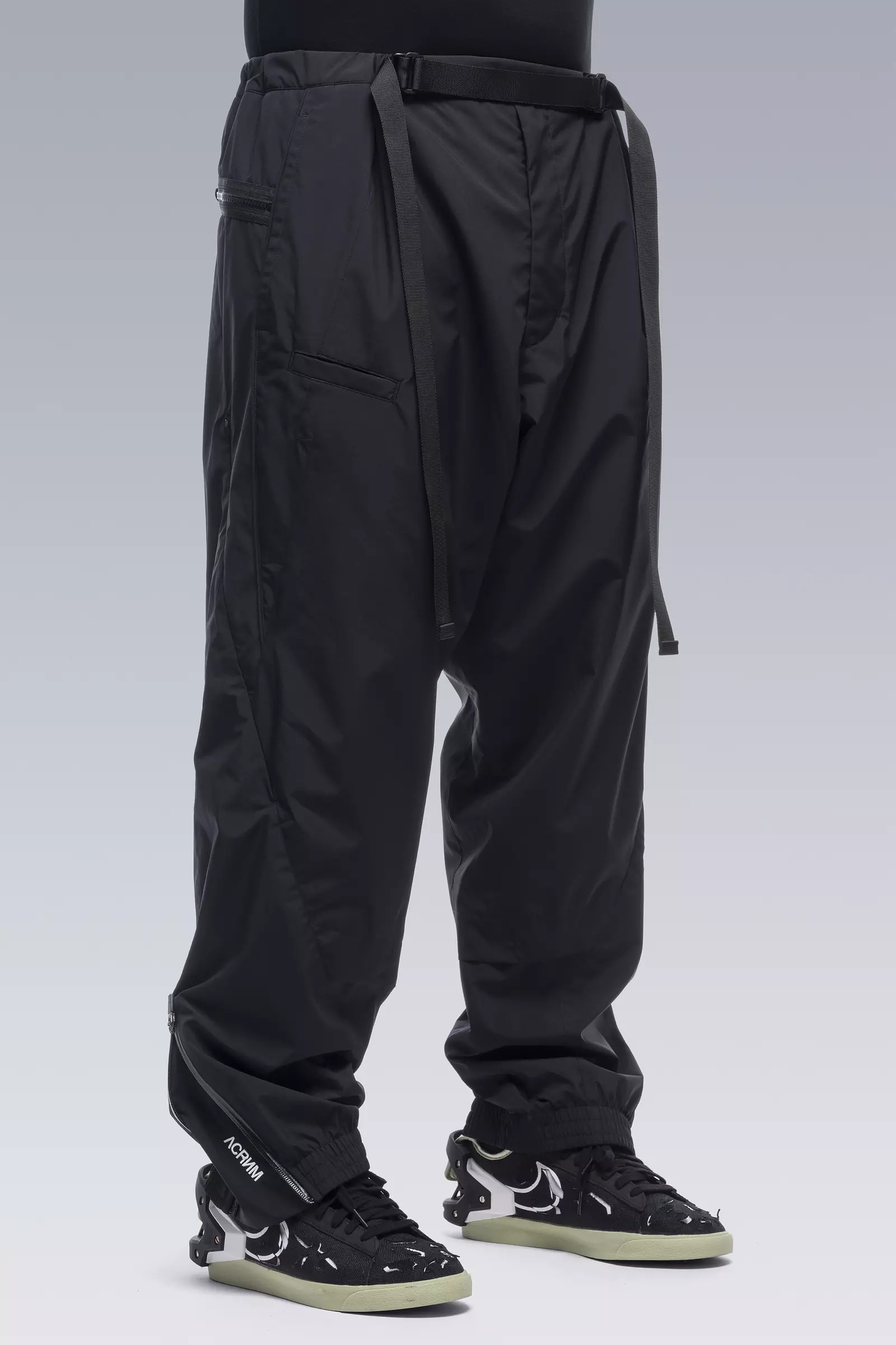 P53-WS 2L Gore-Tex® Windstopper® Insulated Vent Pants Black - 3