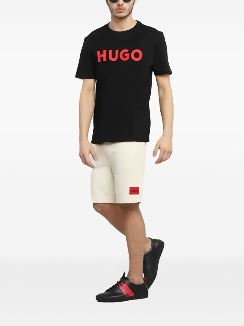 HUGO logo-patch shorts outlook