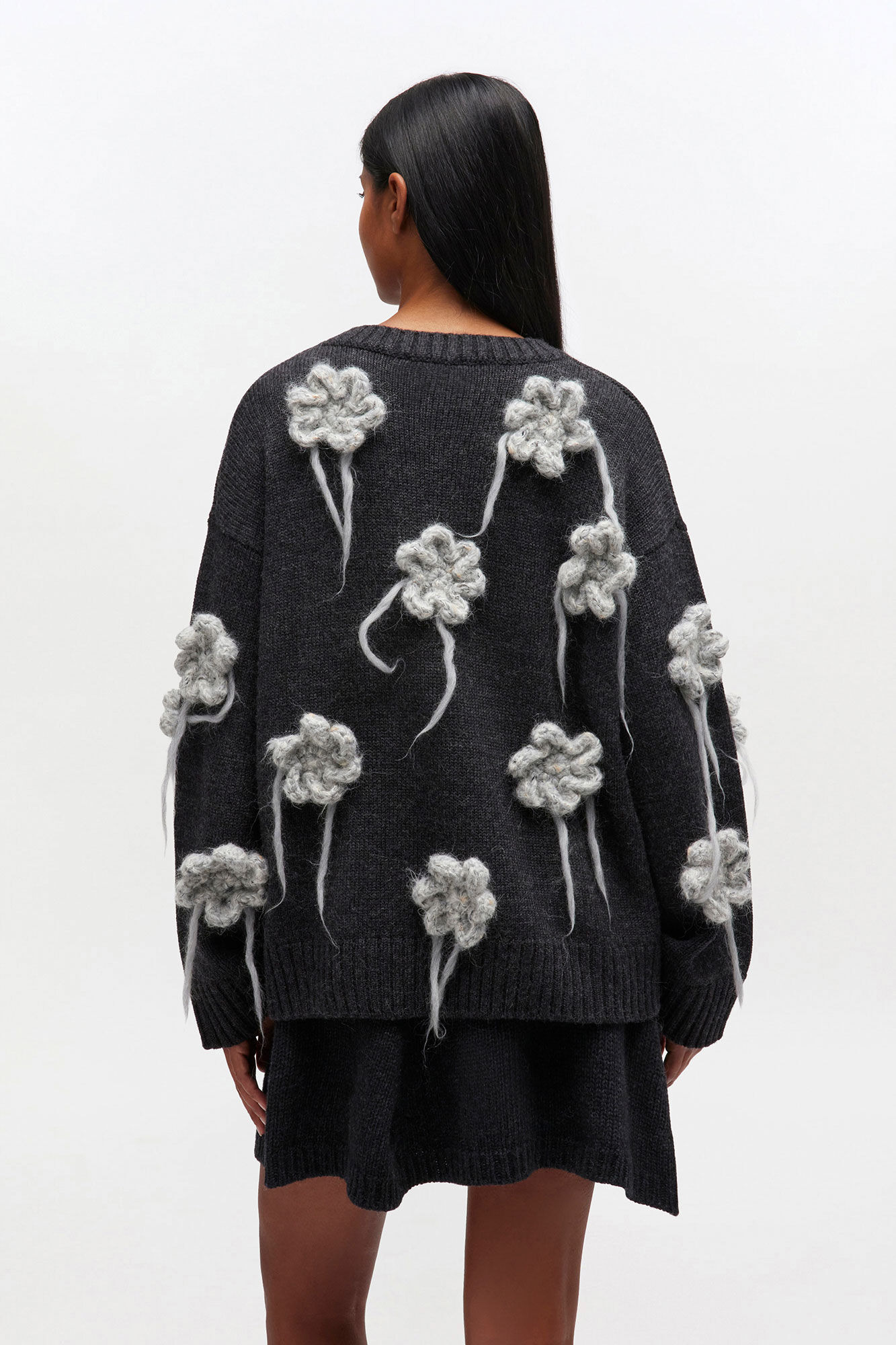 DARK GREY FLOWER CROCHET SWEATER - 4
