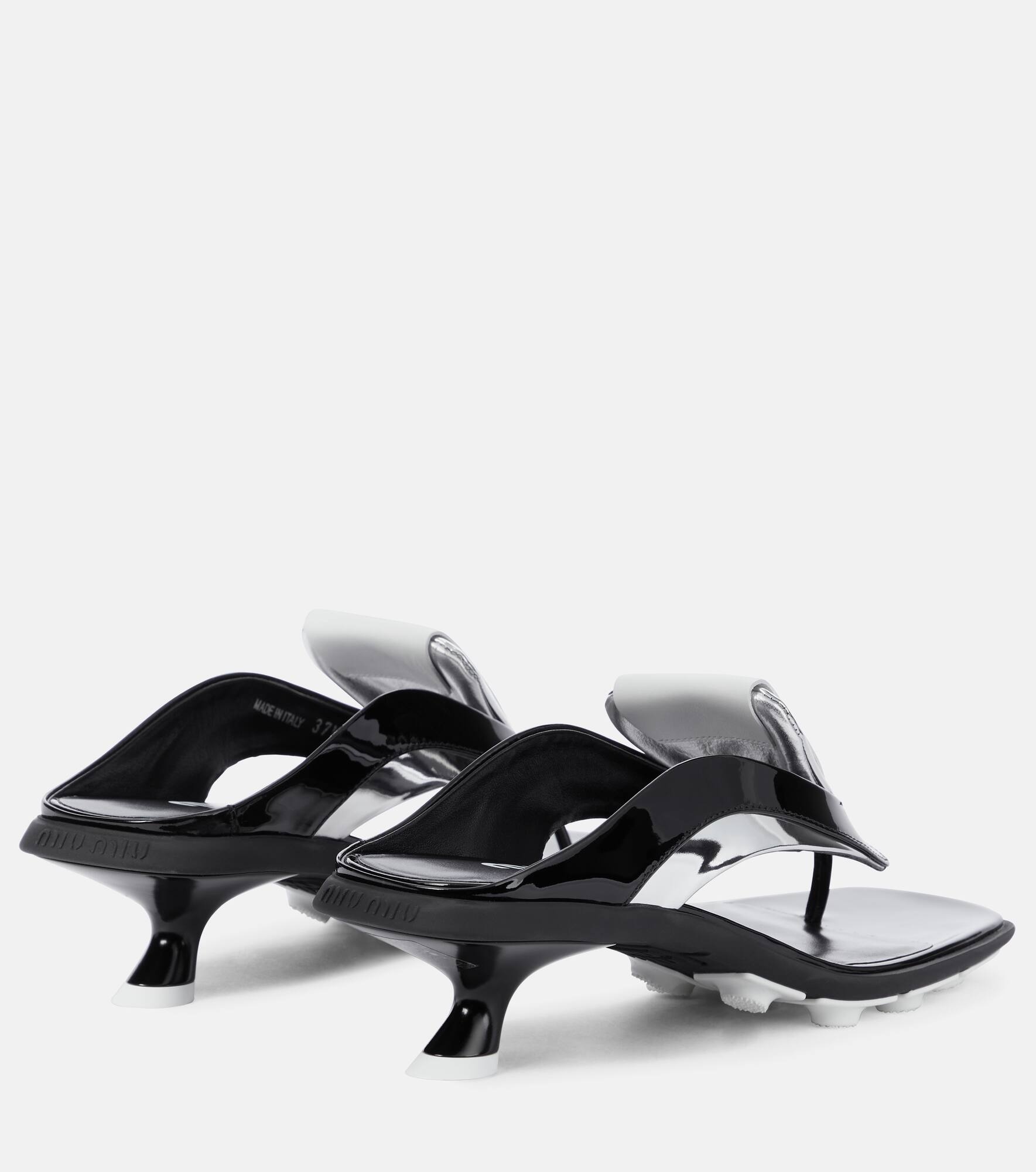 Patent leather thong sandals - 3