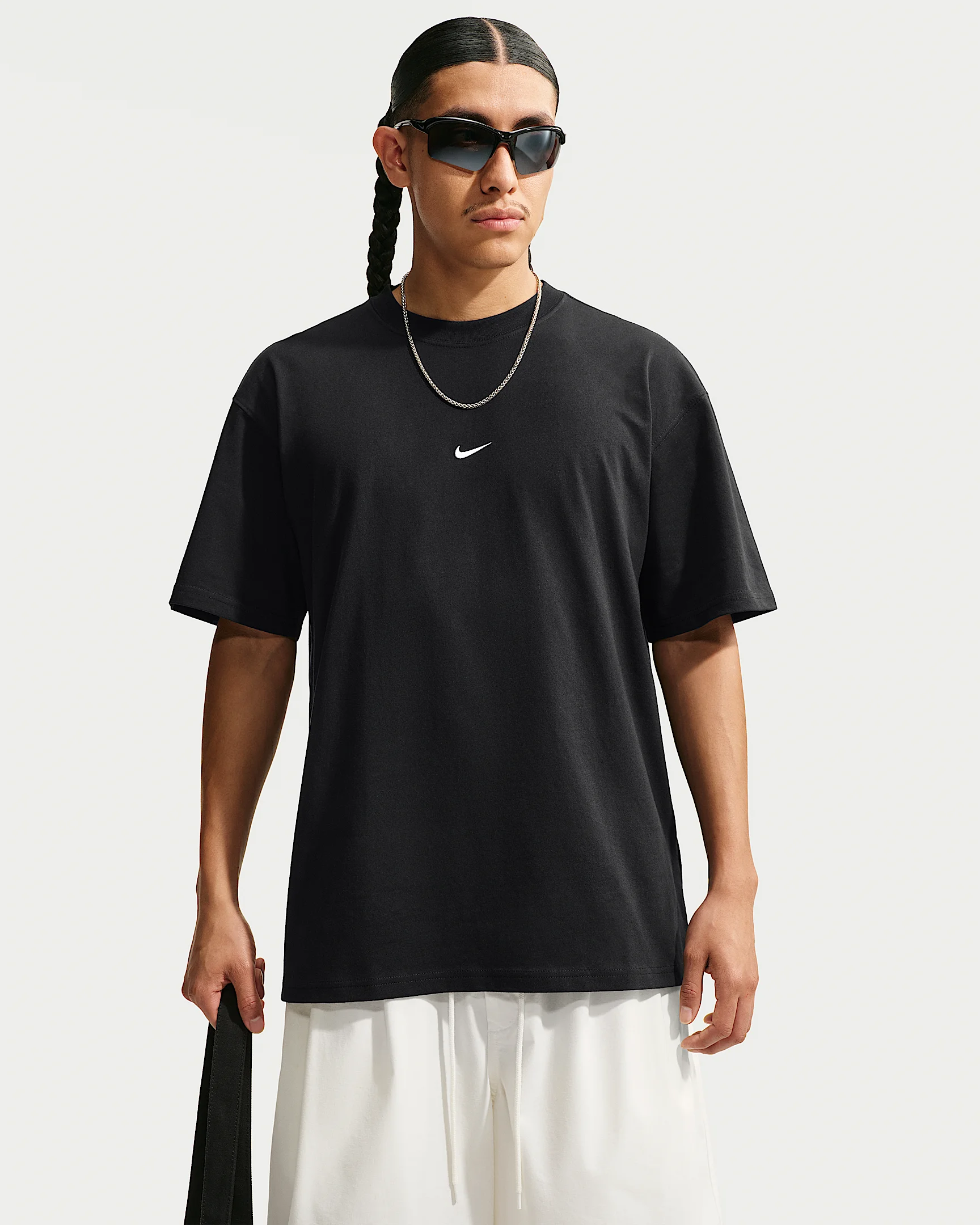 Nike Sportswear Men's T-Shirt - 1