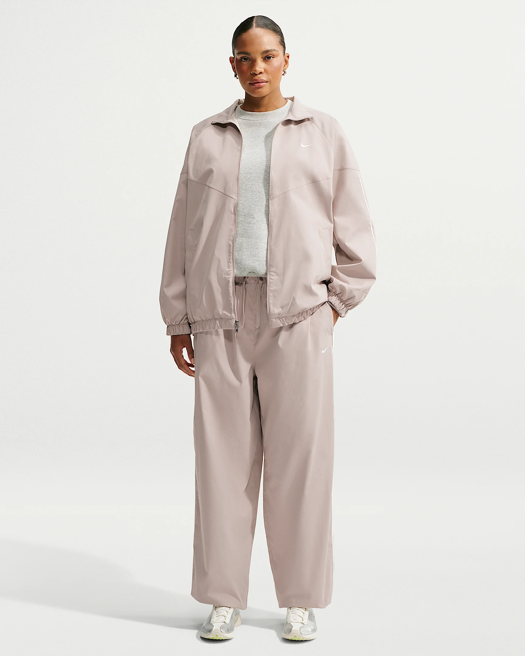 Nike Sportswear Women's Loose High-Waisted Track Pants - 1