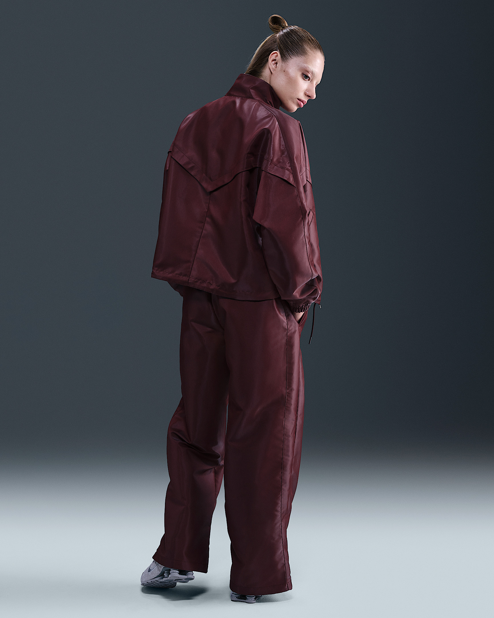 Nike Sportswear Windrunner Women's Shine Jacket - 5