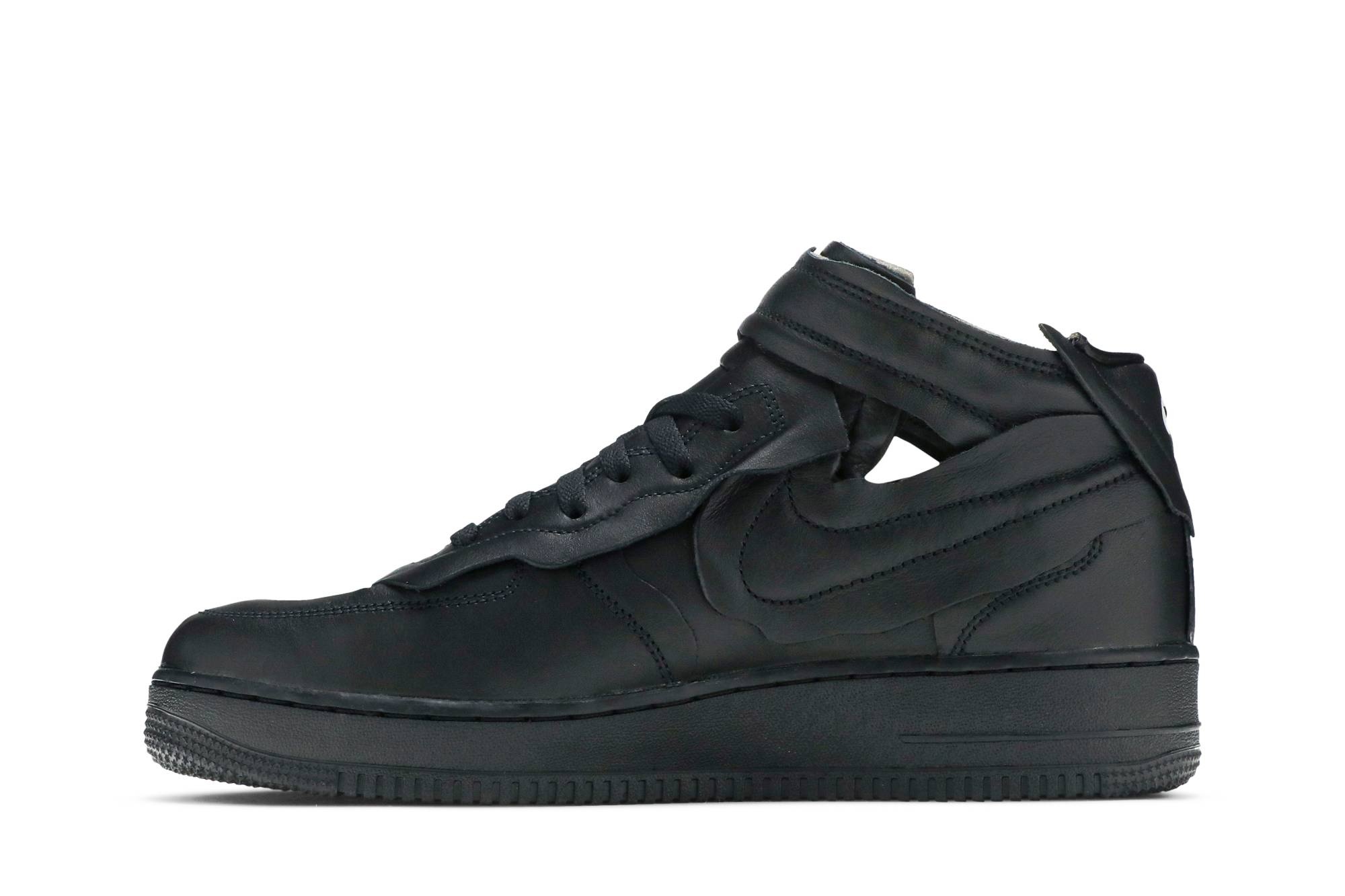 Comme des Garçons x Air Force 1 Mid 'Triple Black' - 3