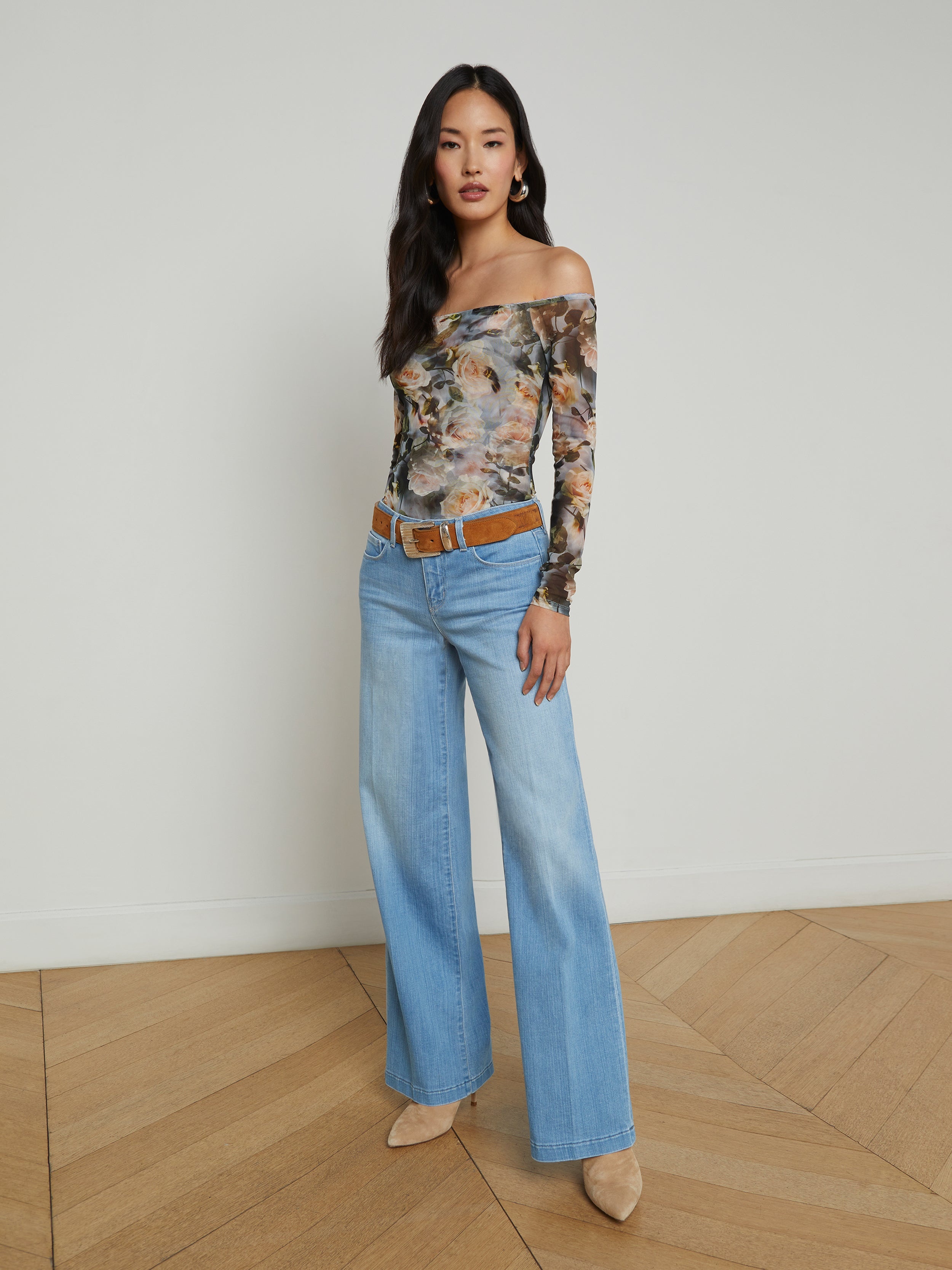 Joanne Low-Rise Wide-Leg Jean - 2