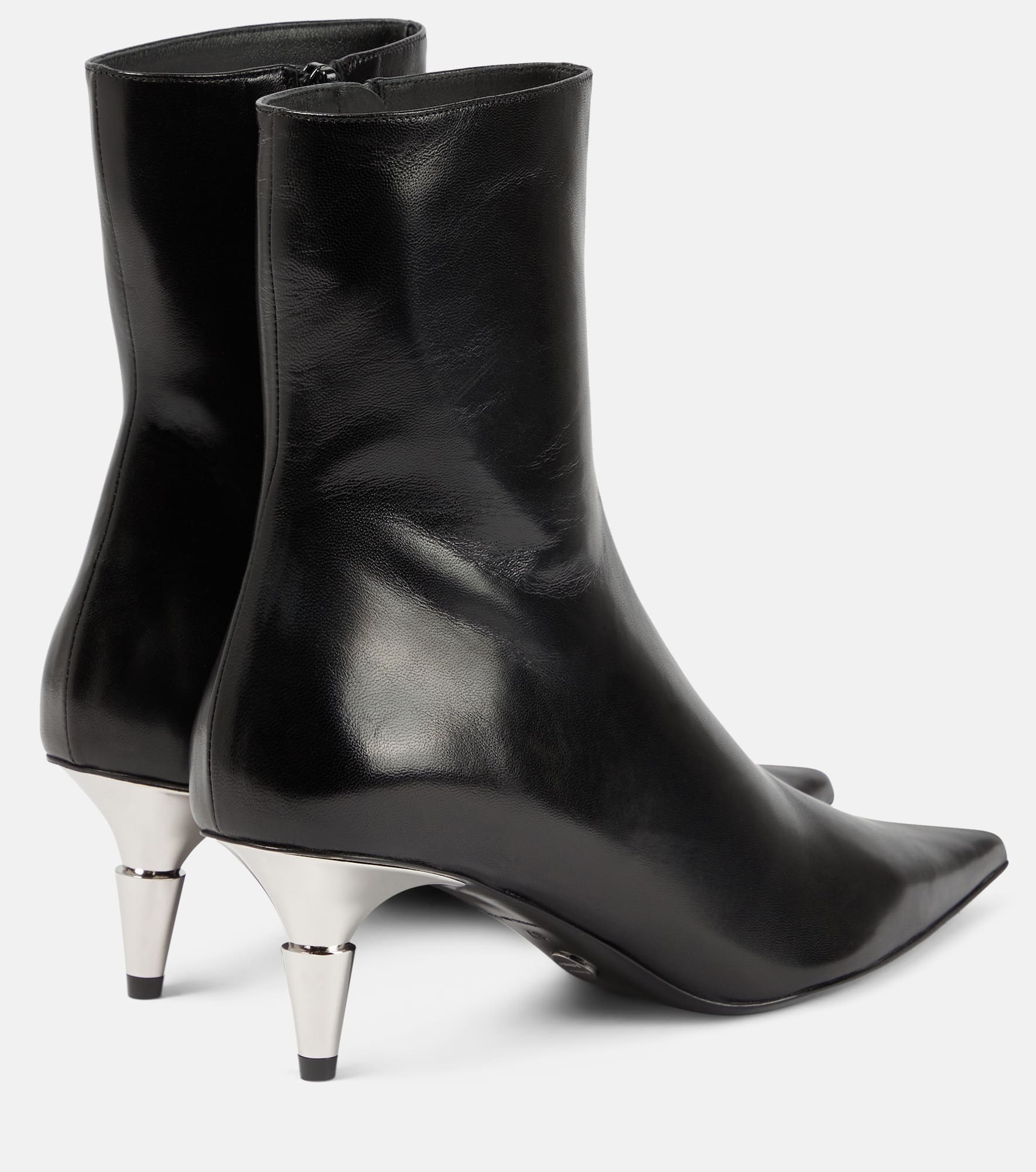 Spike leather ankle boots - 3