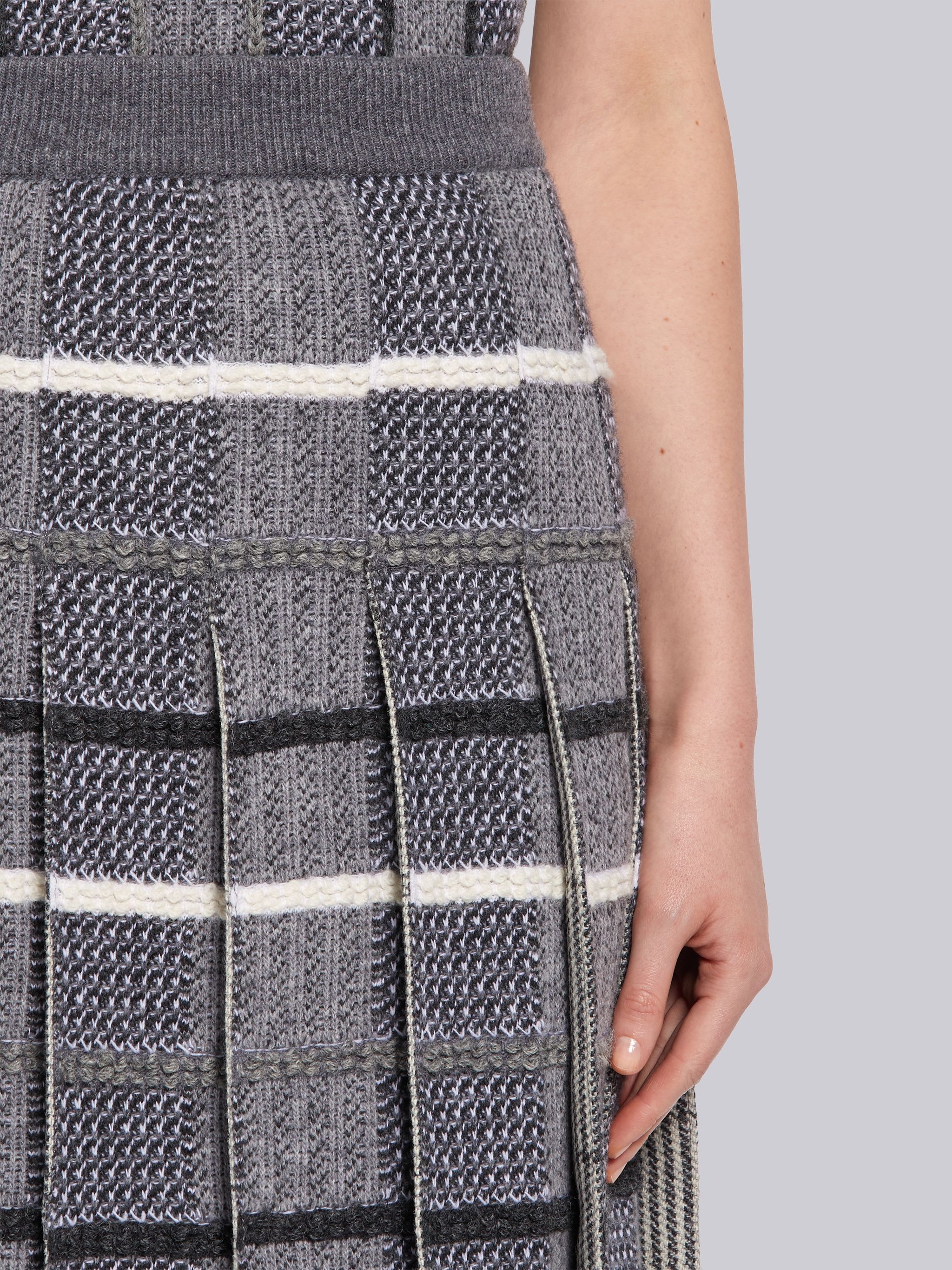 Tonal Grey Shetland Merino Wool Check Jacquard Inlay Pleated Skirt - 5