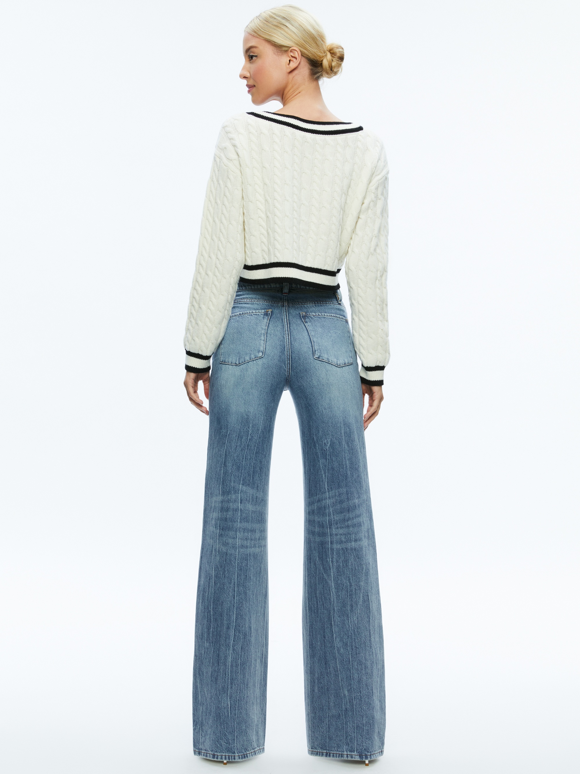 AYDEN CROPPED V-NECK PULLOVER - 3