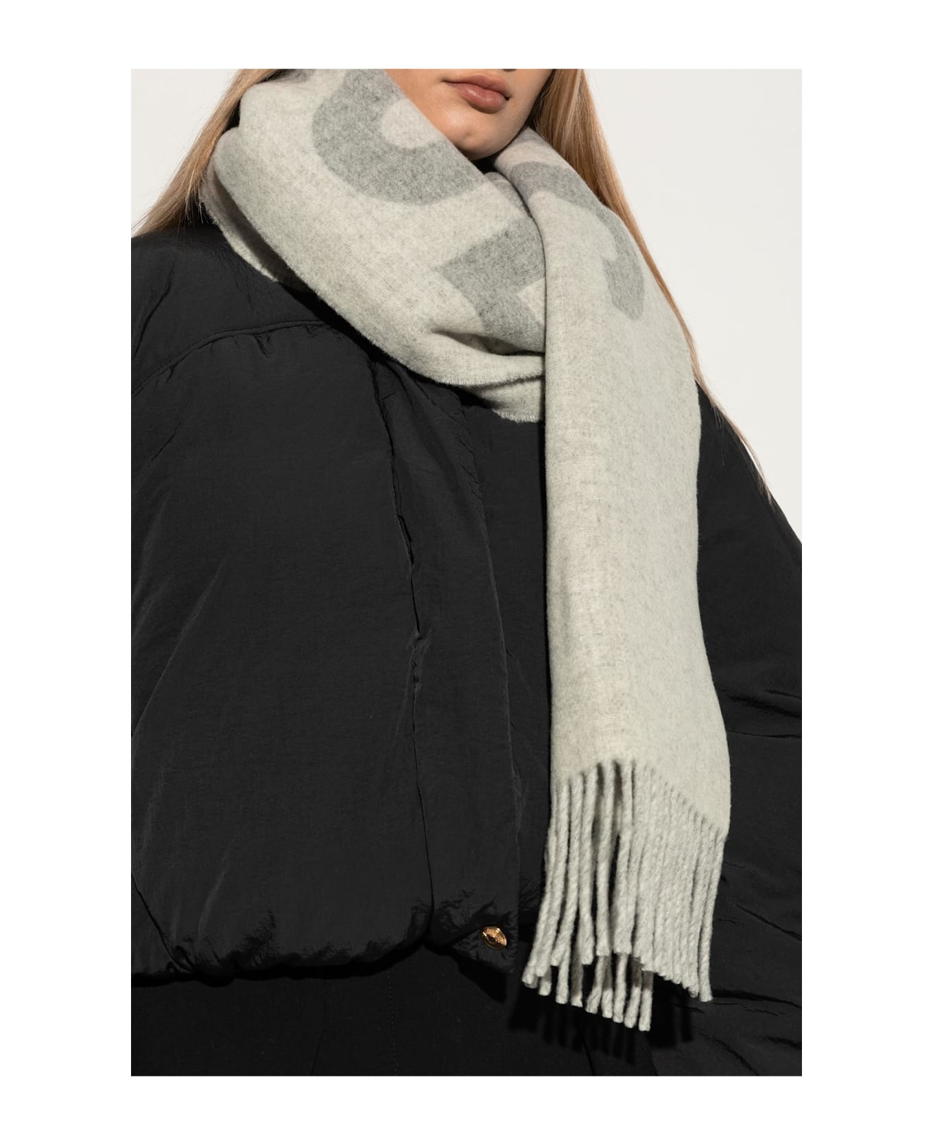 Jacquemus Wool Scarf With Logo - 2