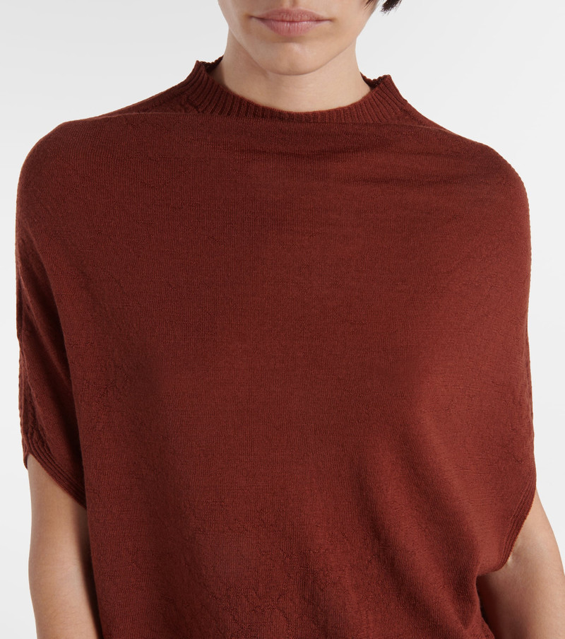 Virgin wool top 4