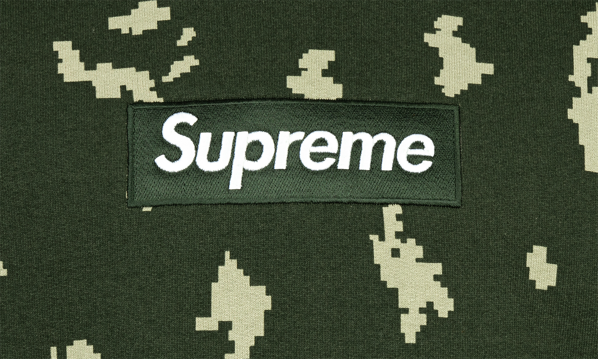 Box Logo Hoodie "FW 21" - 2