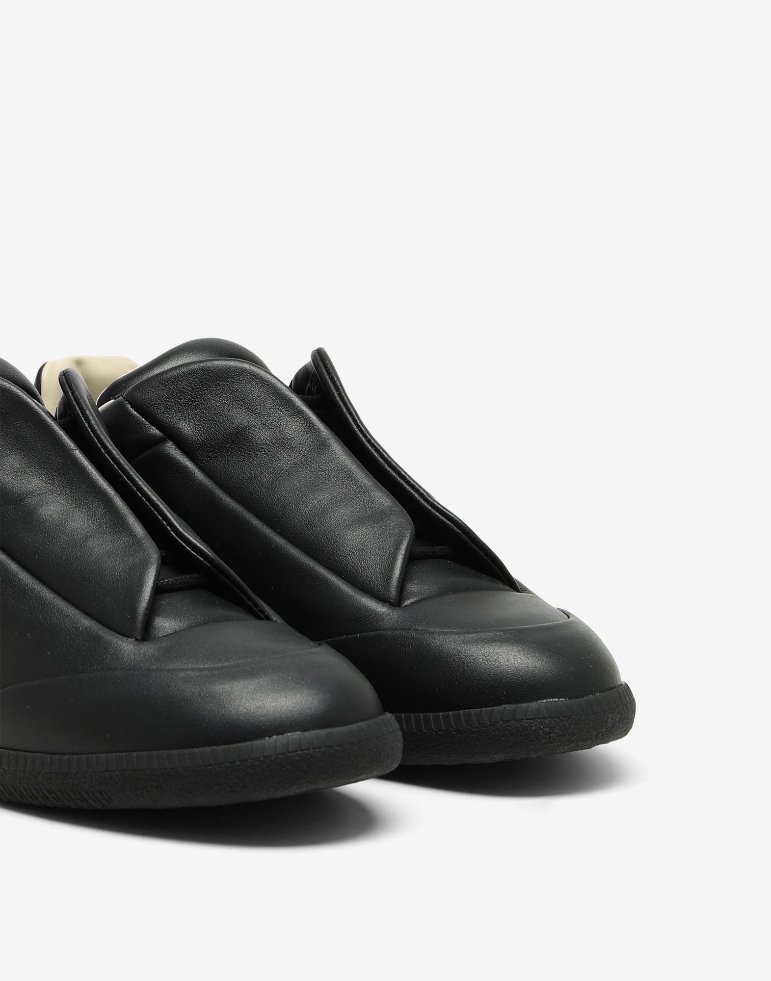 Future sneakers - 5