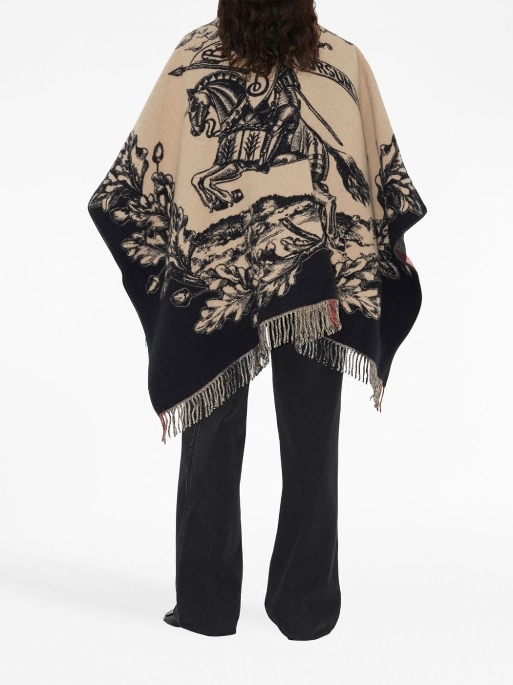 Equestrian Knight wool cape - 4