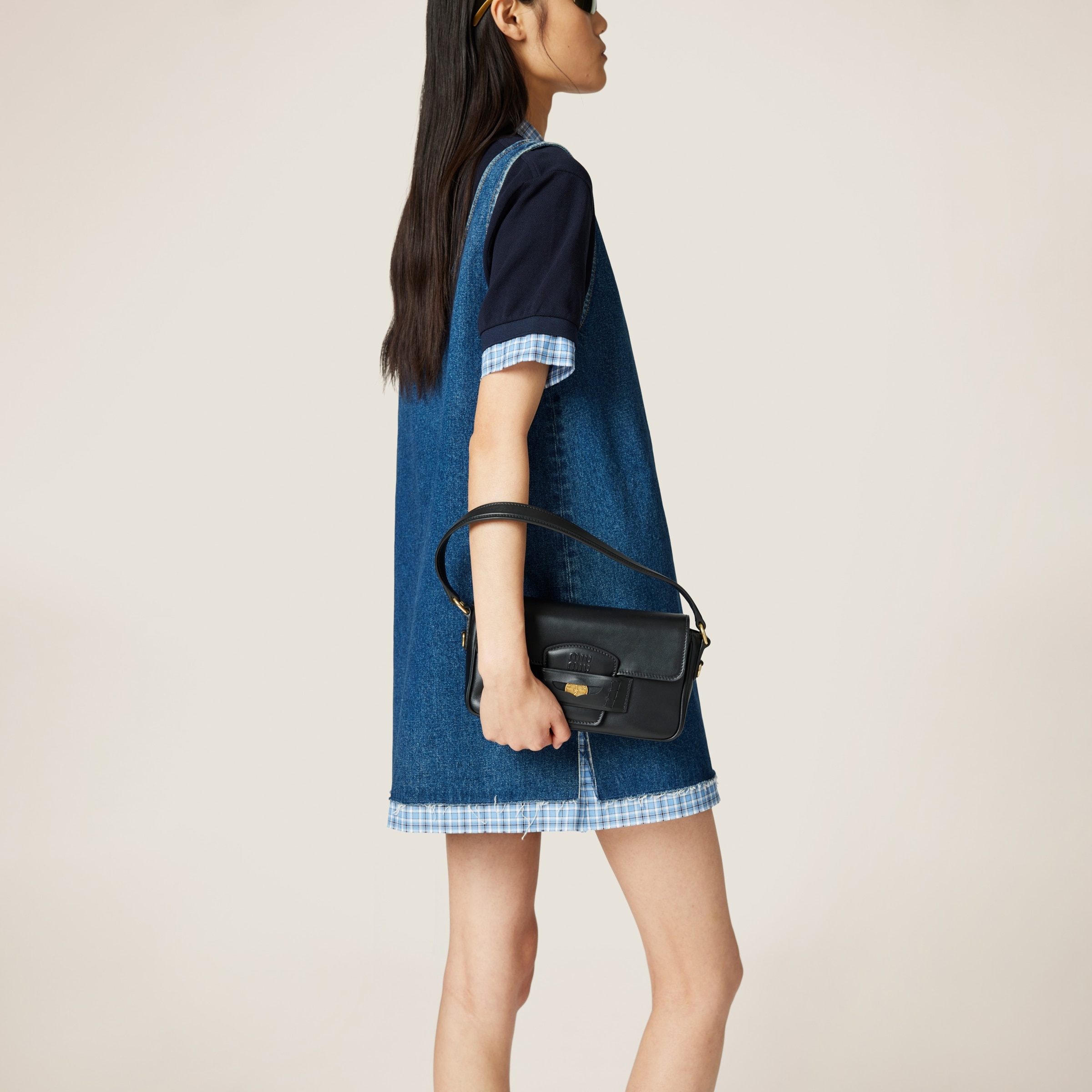 関税込 MiuMiu Washed denim mini-dress ドレス Miu Miu Washed denim mini-dress | REVERSIBLE