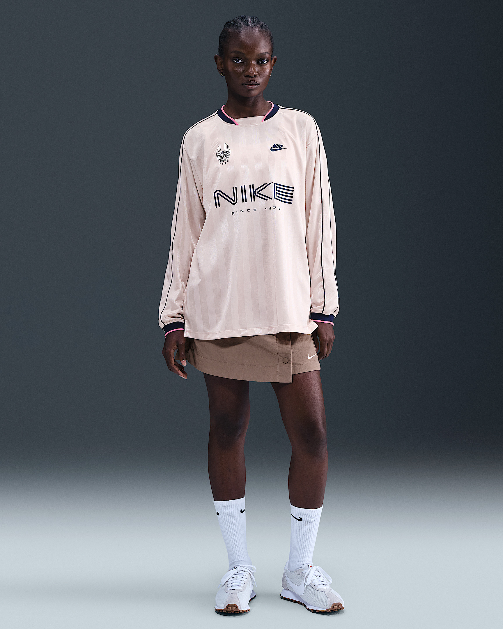 Nike Sportswear Women's Long-Sleeve Jersey Top - 4